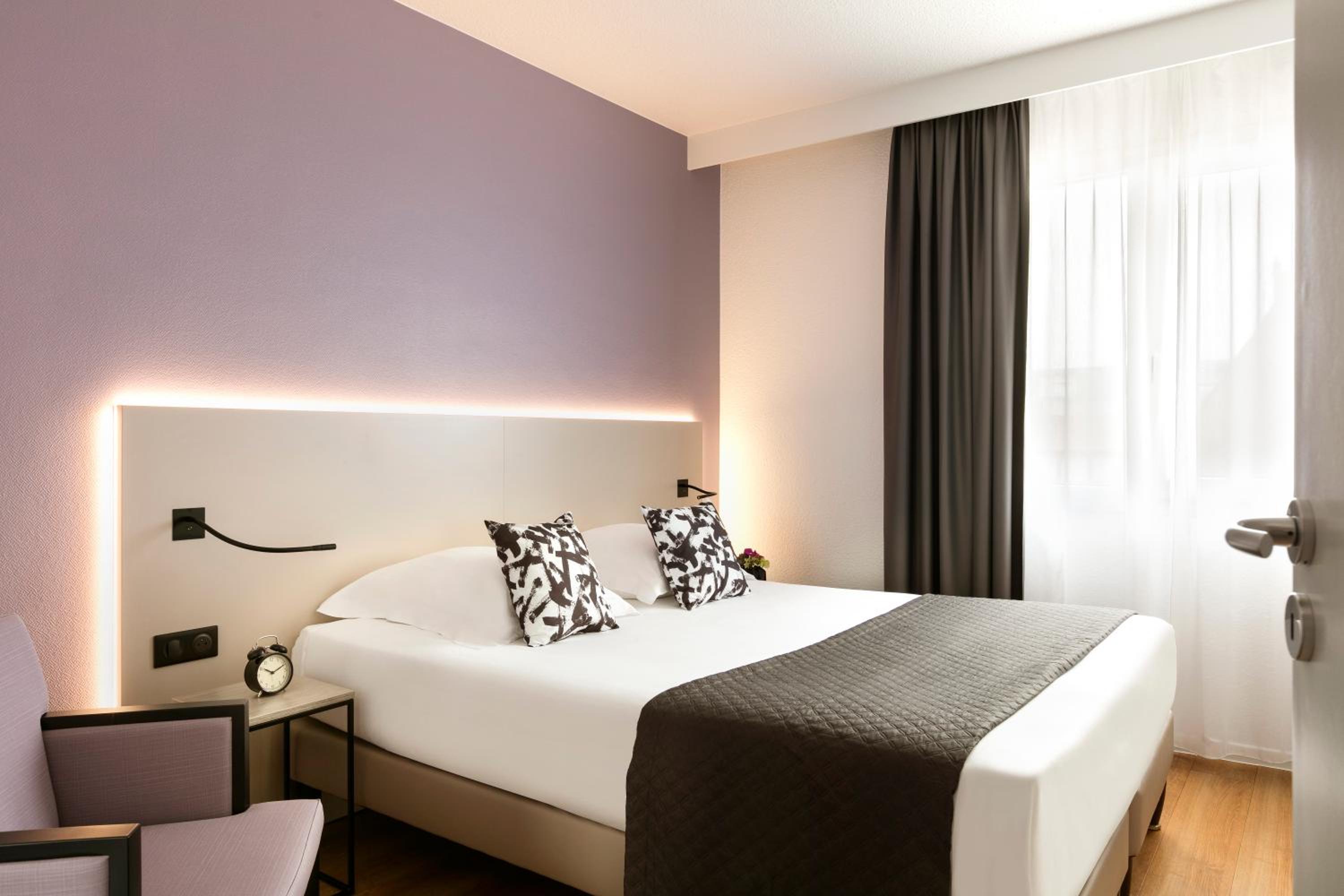 Standard Apartment