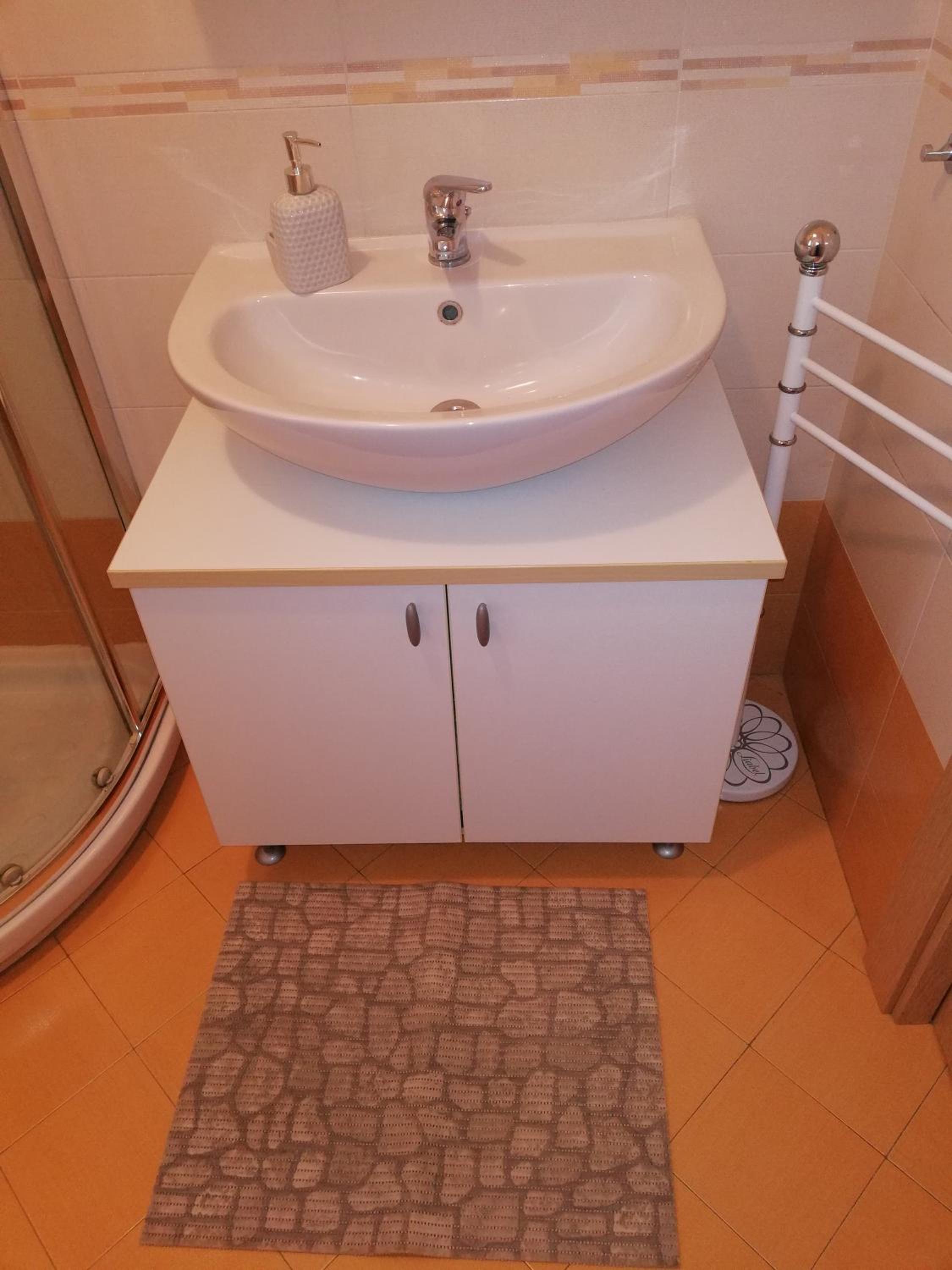 Two-Bedroom House - Photo 6