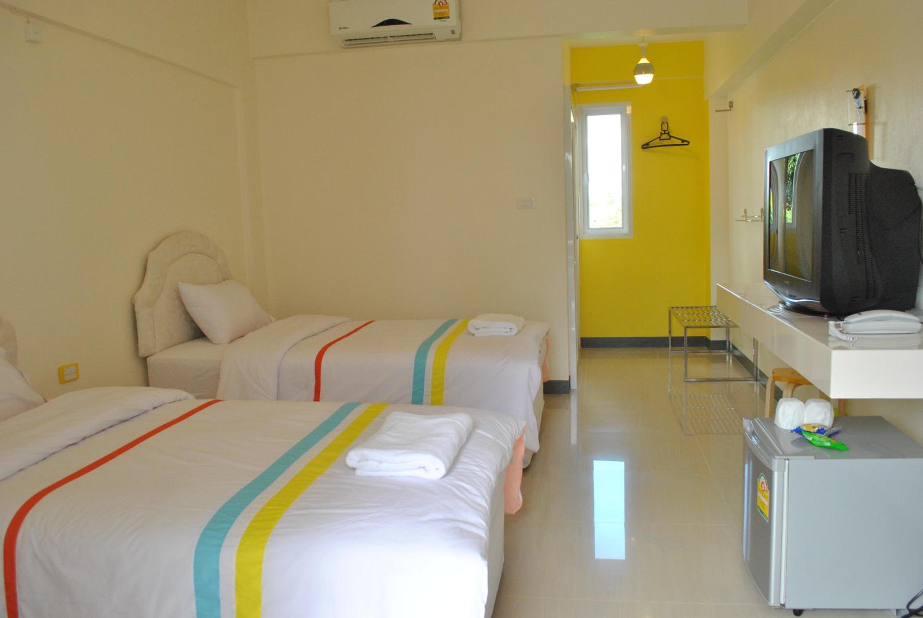 Standard Double or Twin Room - Photo 2