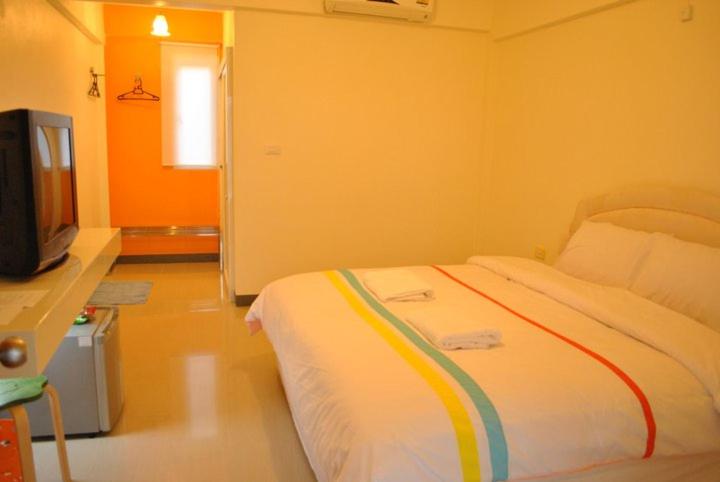 Standard Double or Twin Room - Photo 4