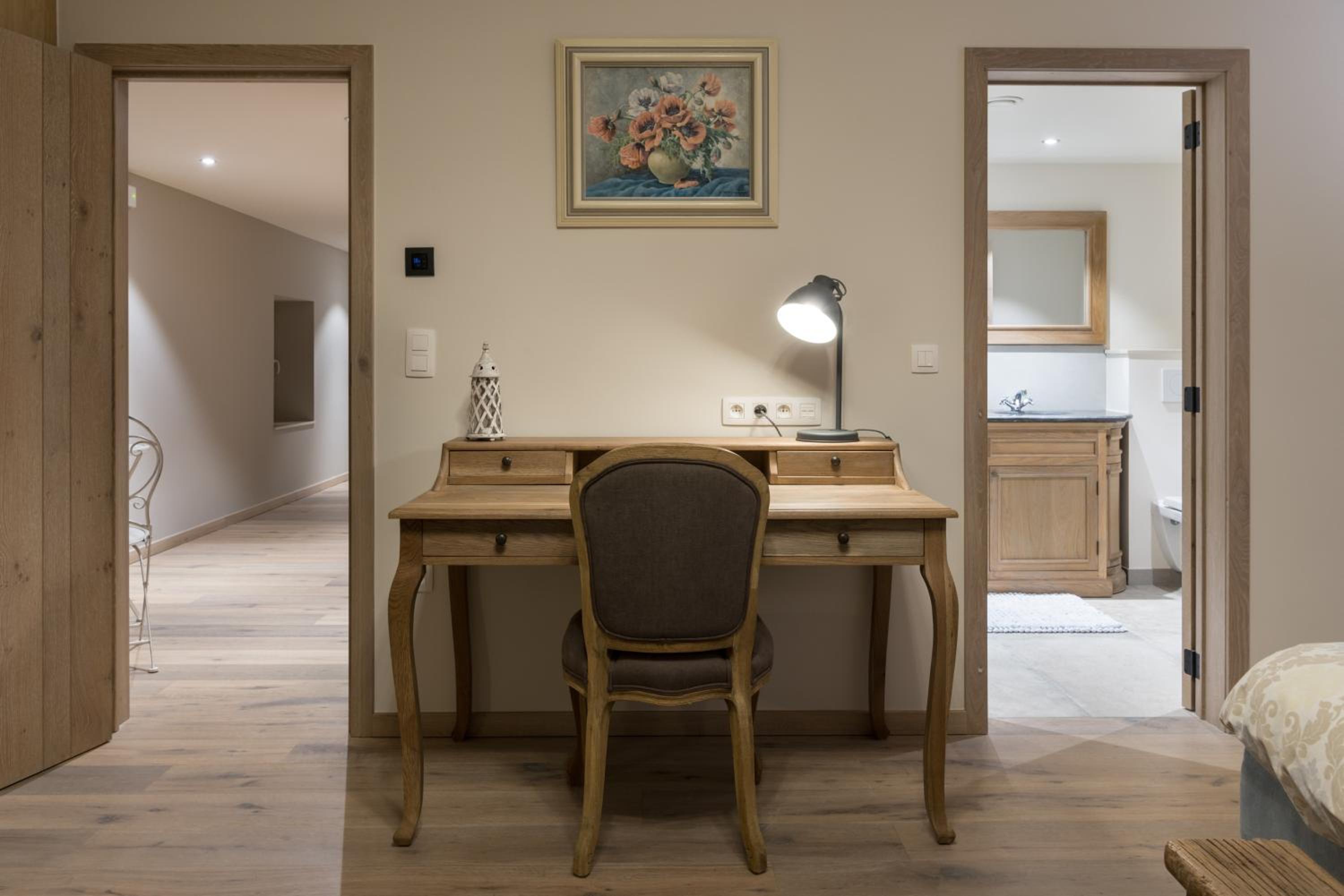 Large Double or Twin Room photo 1