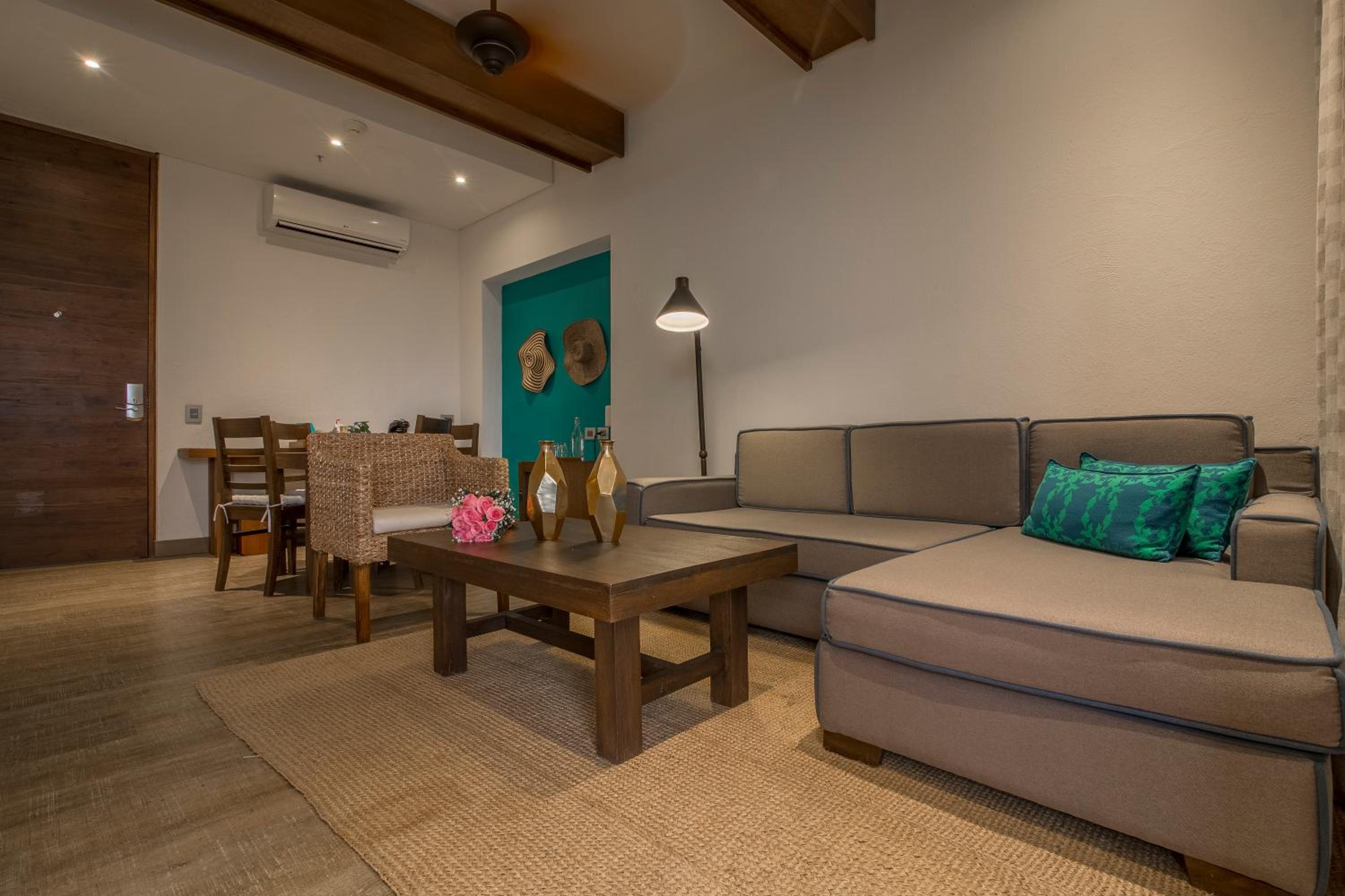 Suite photo 1