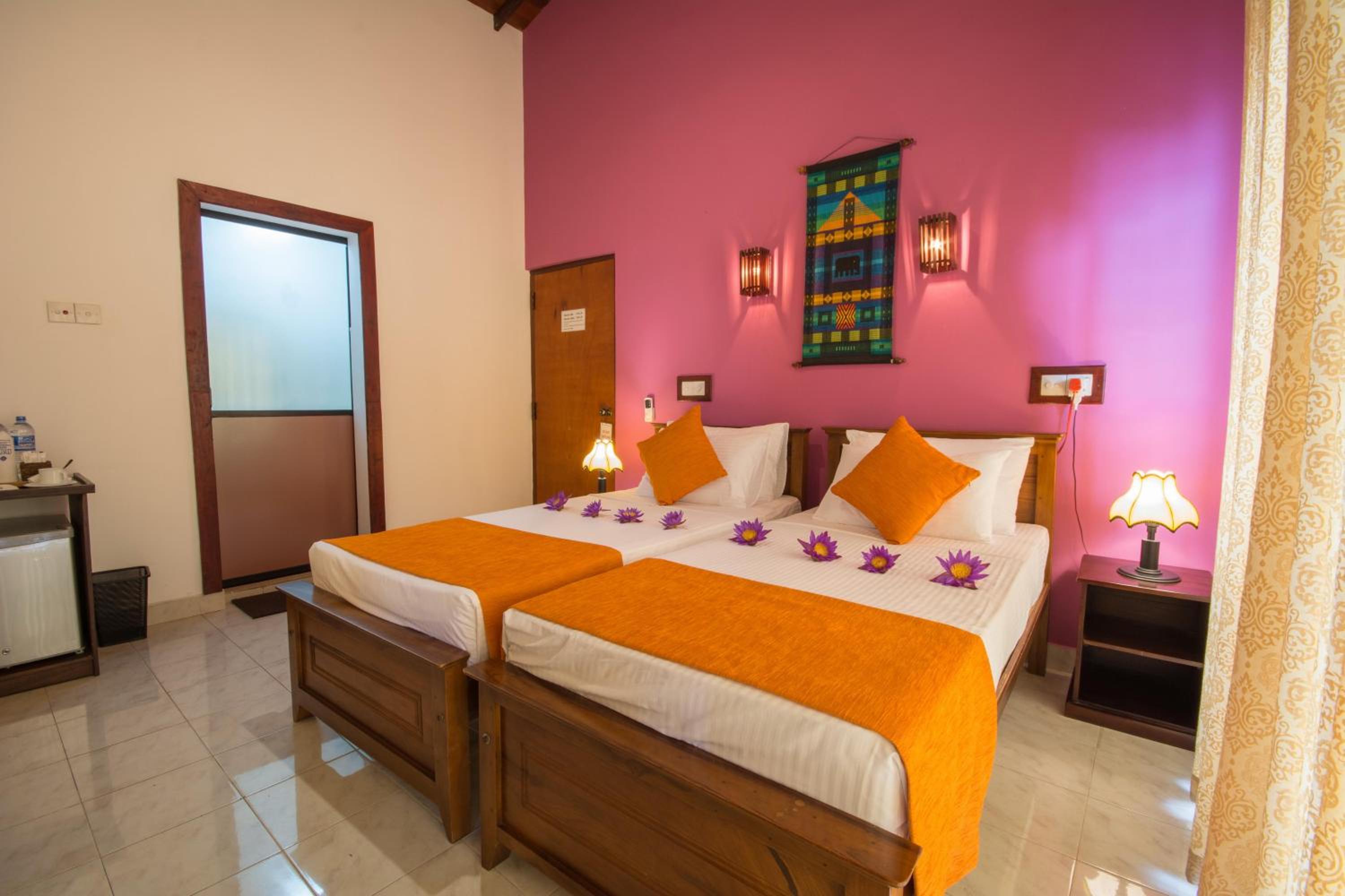Twin Room With View