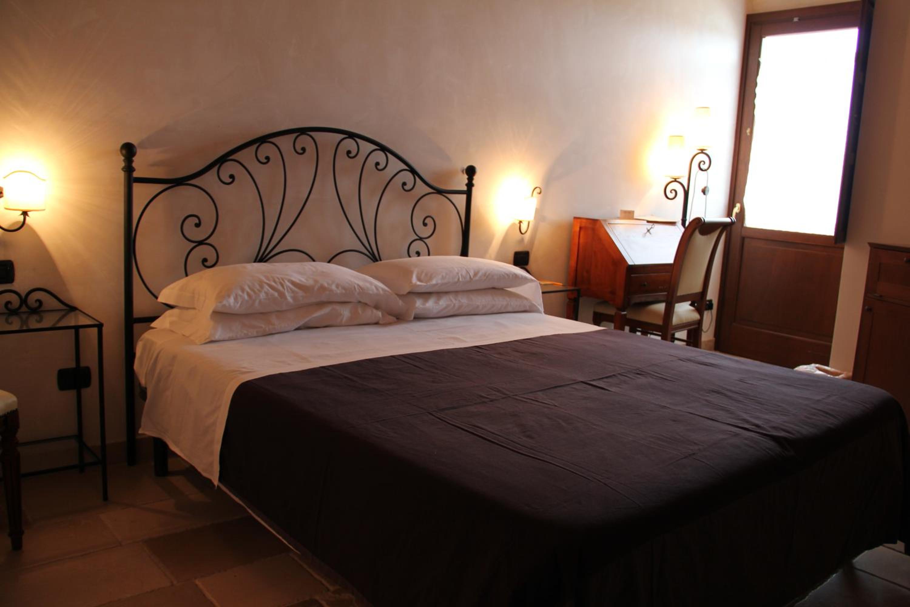 Standard Double Room with Sea View - Photo 1