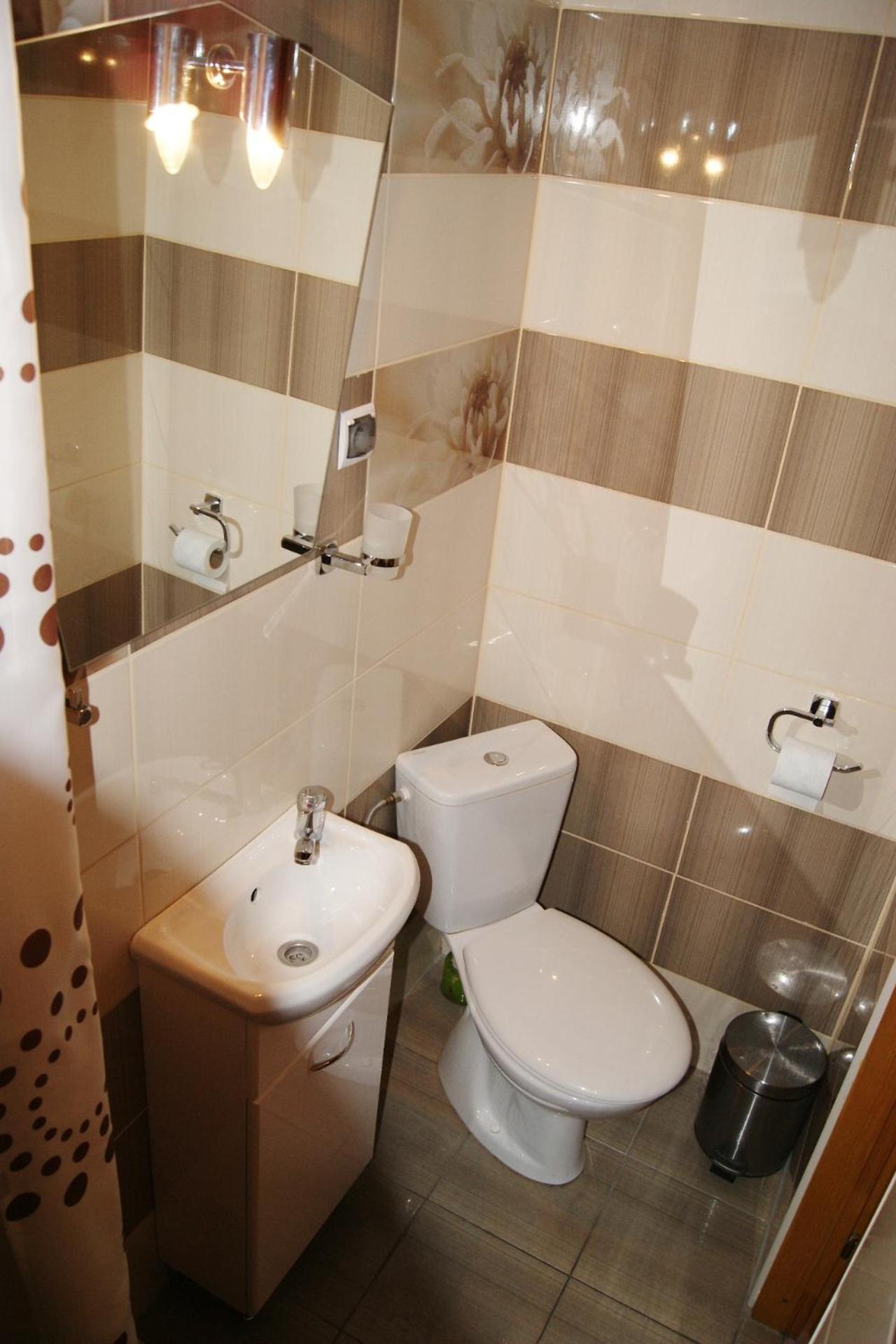 Triple Room with Balcony - Photo 3