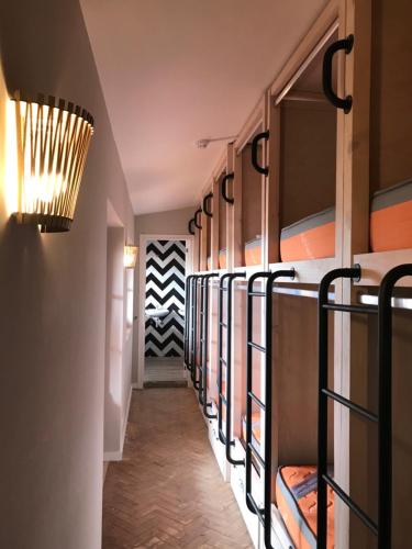Single Bed in 12-Bed Mixed Dormitory Room with En suite Shared Bathroom  photo 3