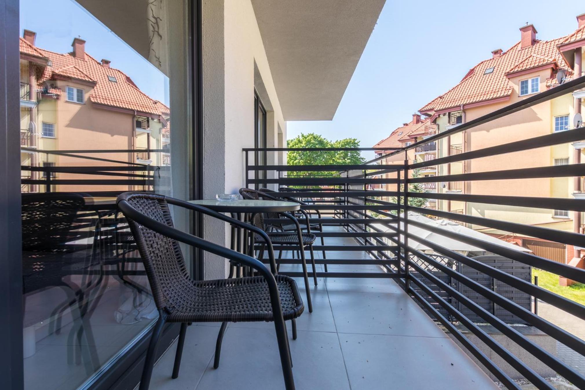 Deluxe Double Room with Balcony - Photo 3