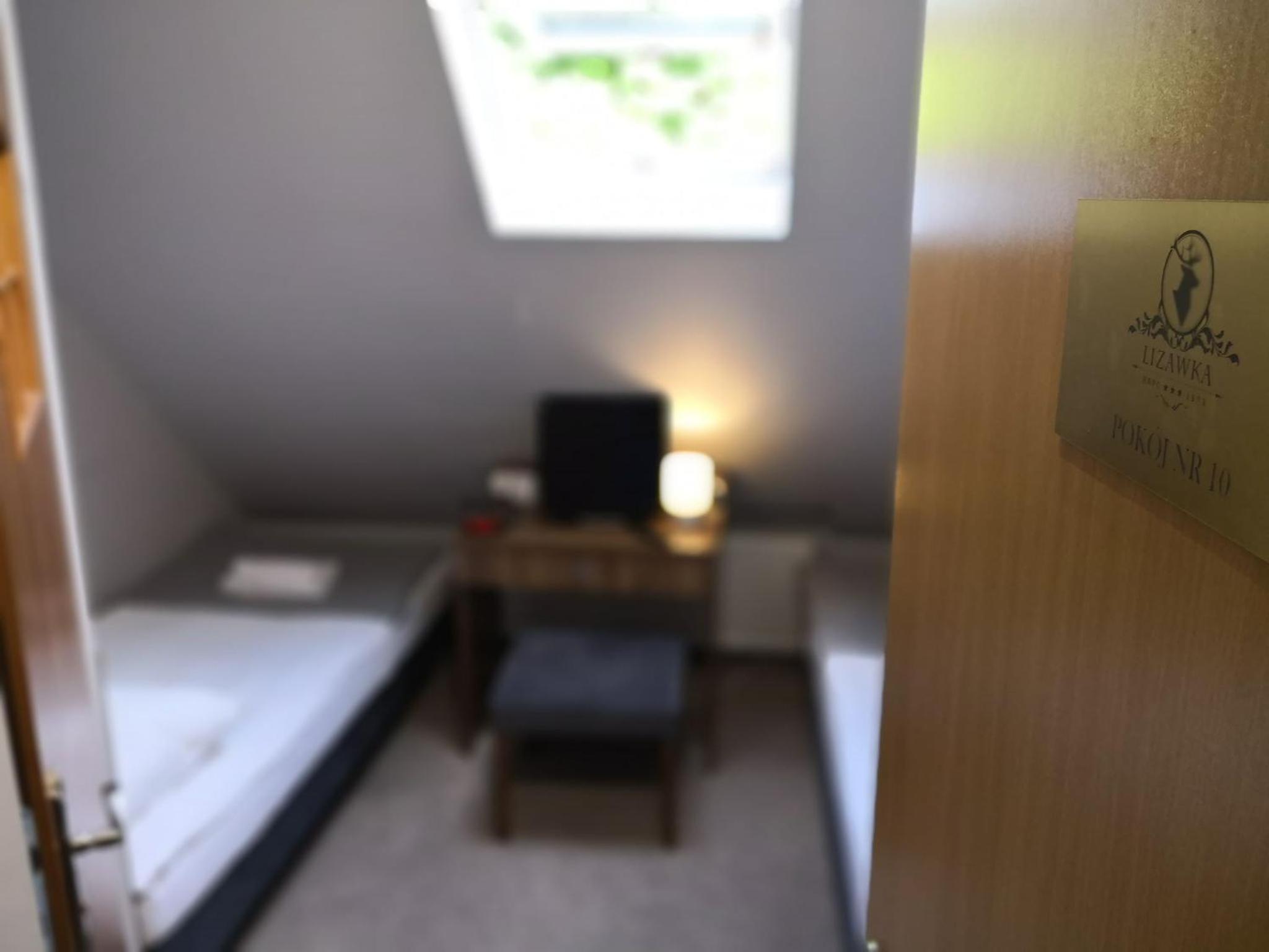 Small Twin Room photo 2