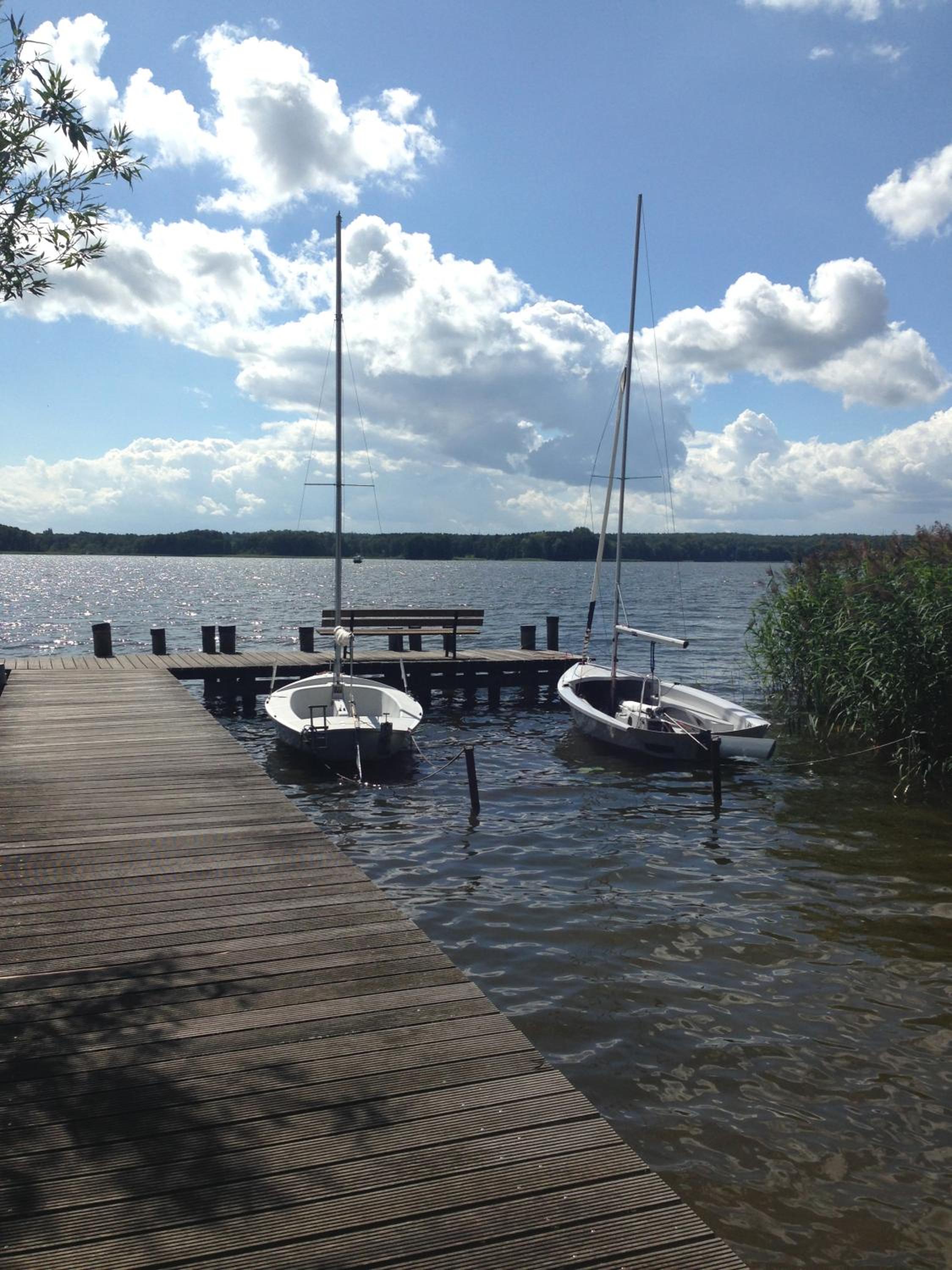 Two-Bedroom Apartment with Lake View photo 2
