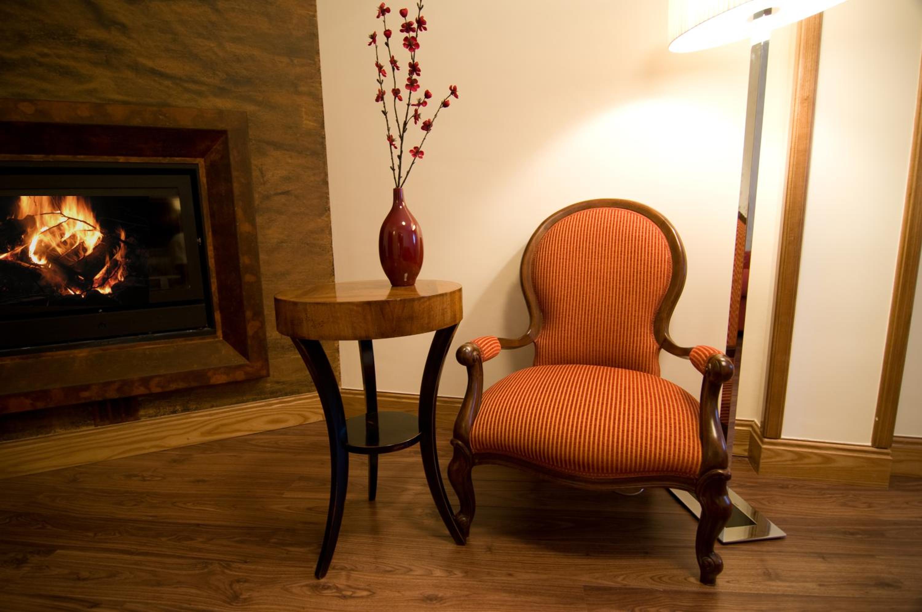 Suite - Photo 6