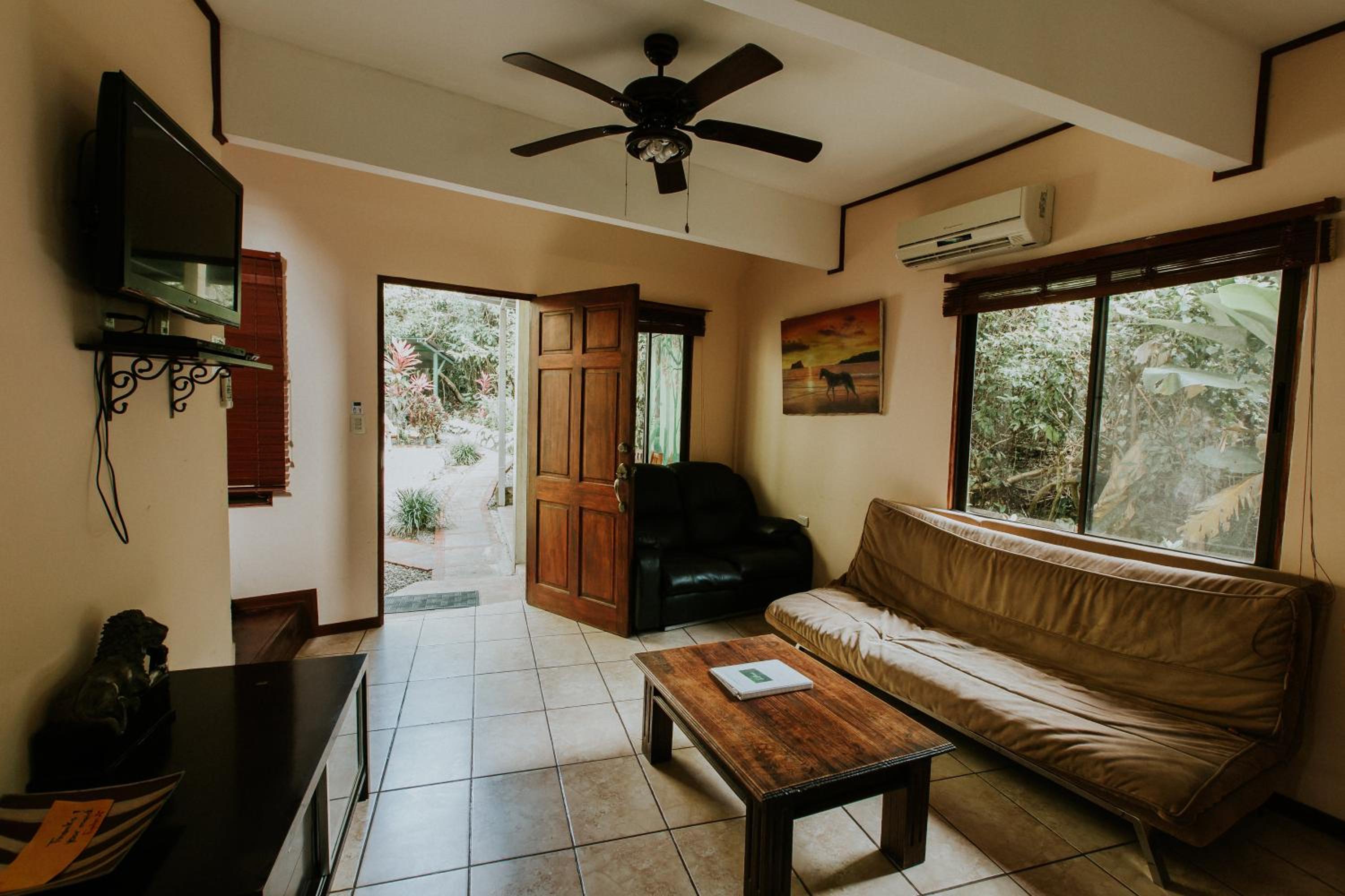 Villa photo 1