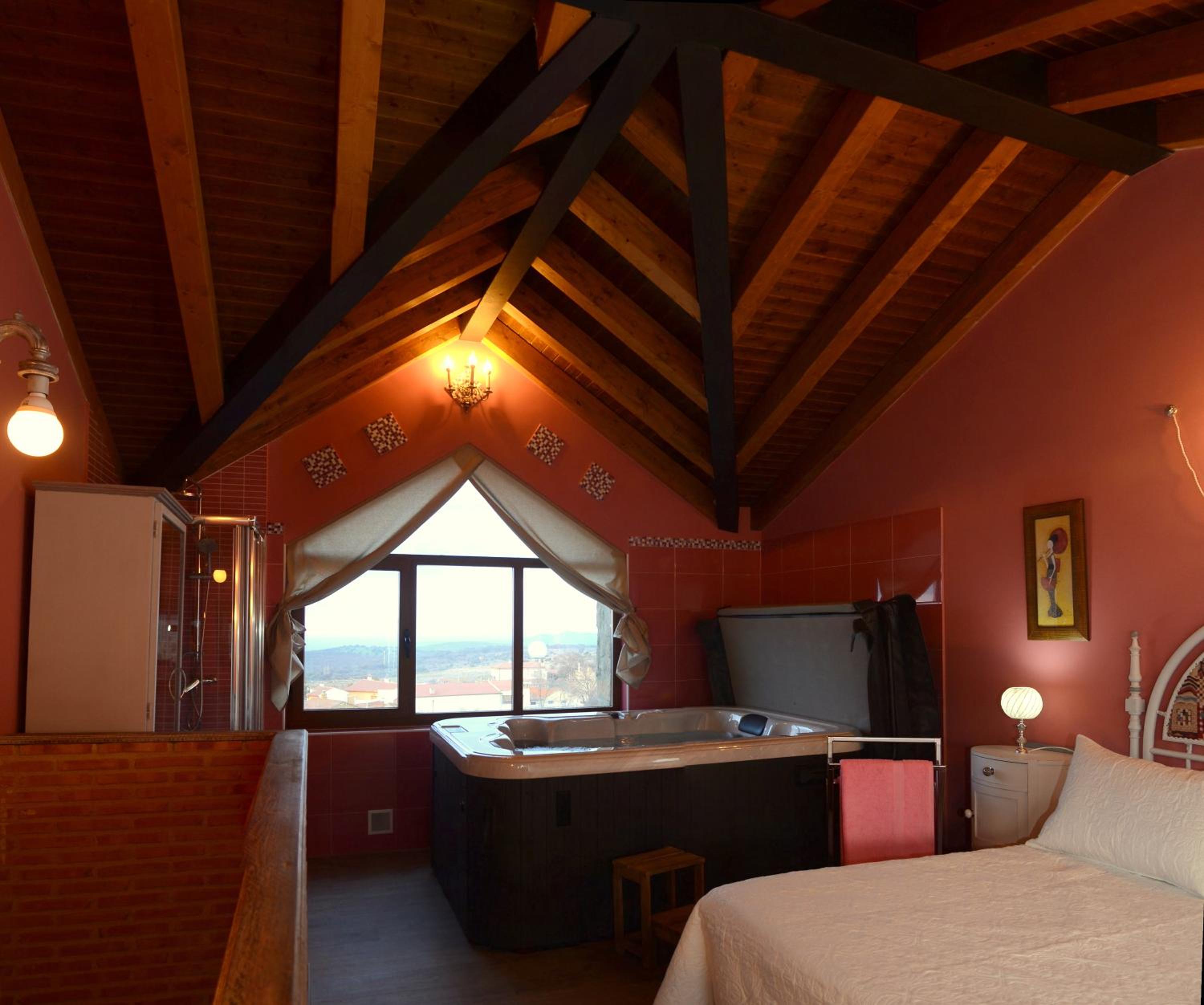 Deluxe Double Room with Bath photo 2