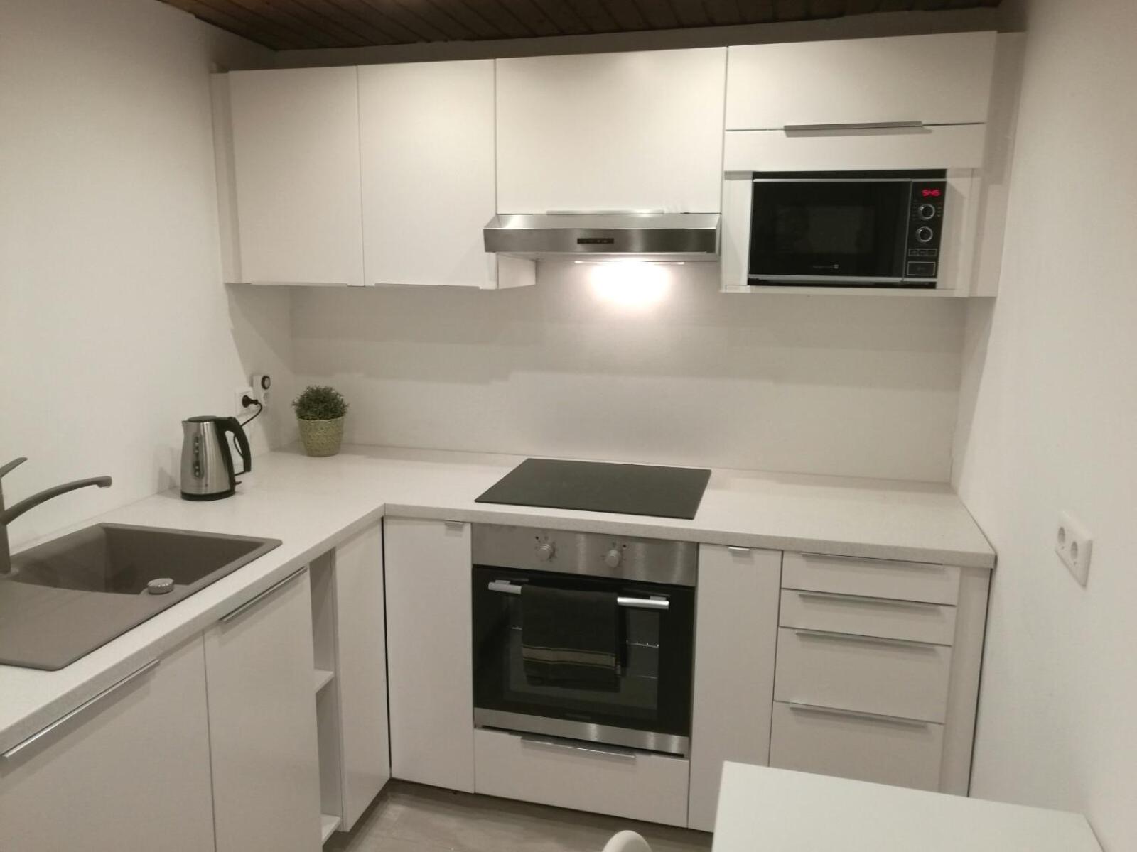 Apartment photo 3
