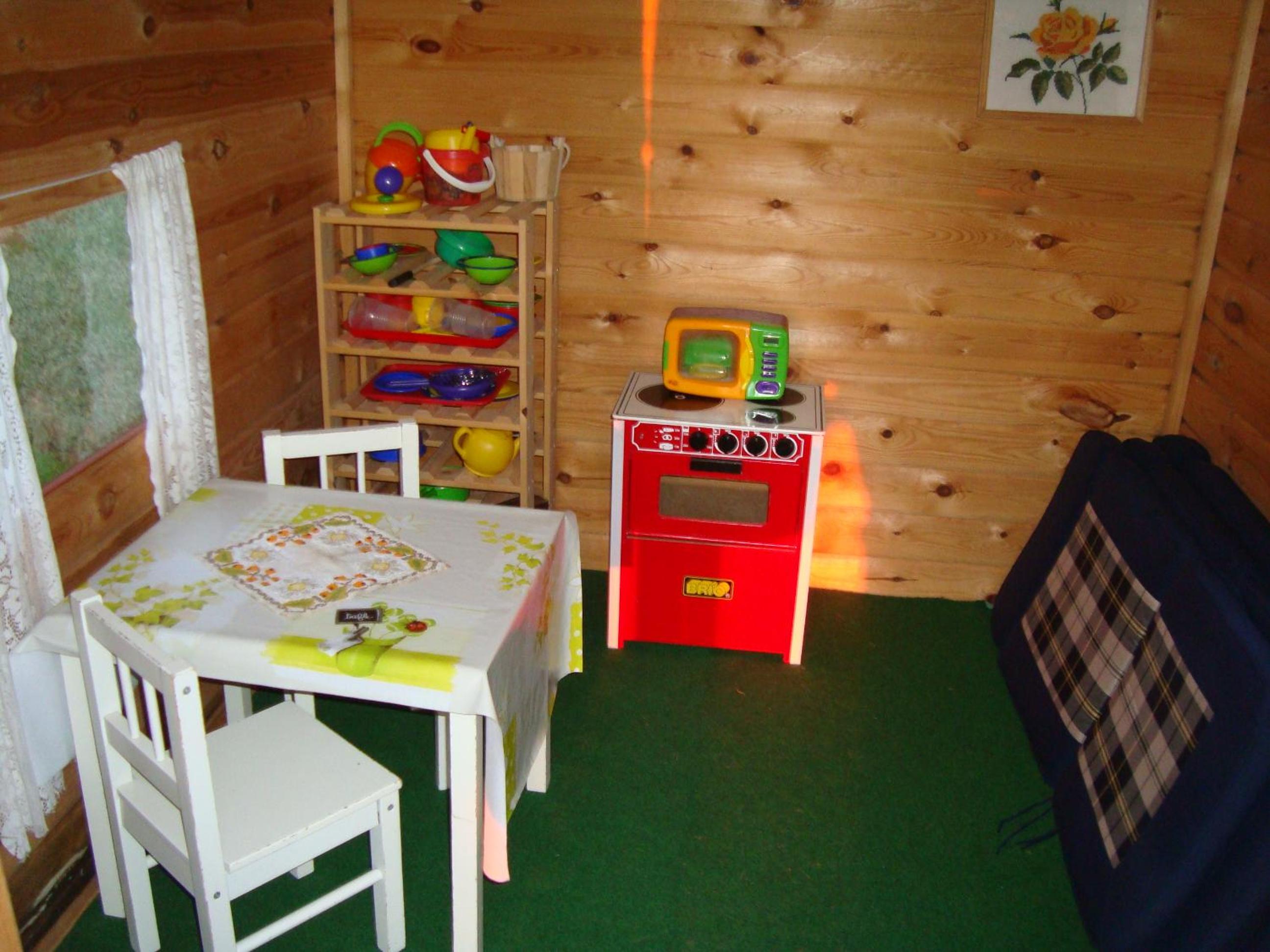 Yellow Cottage - Photo 8