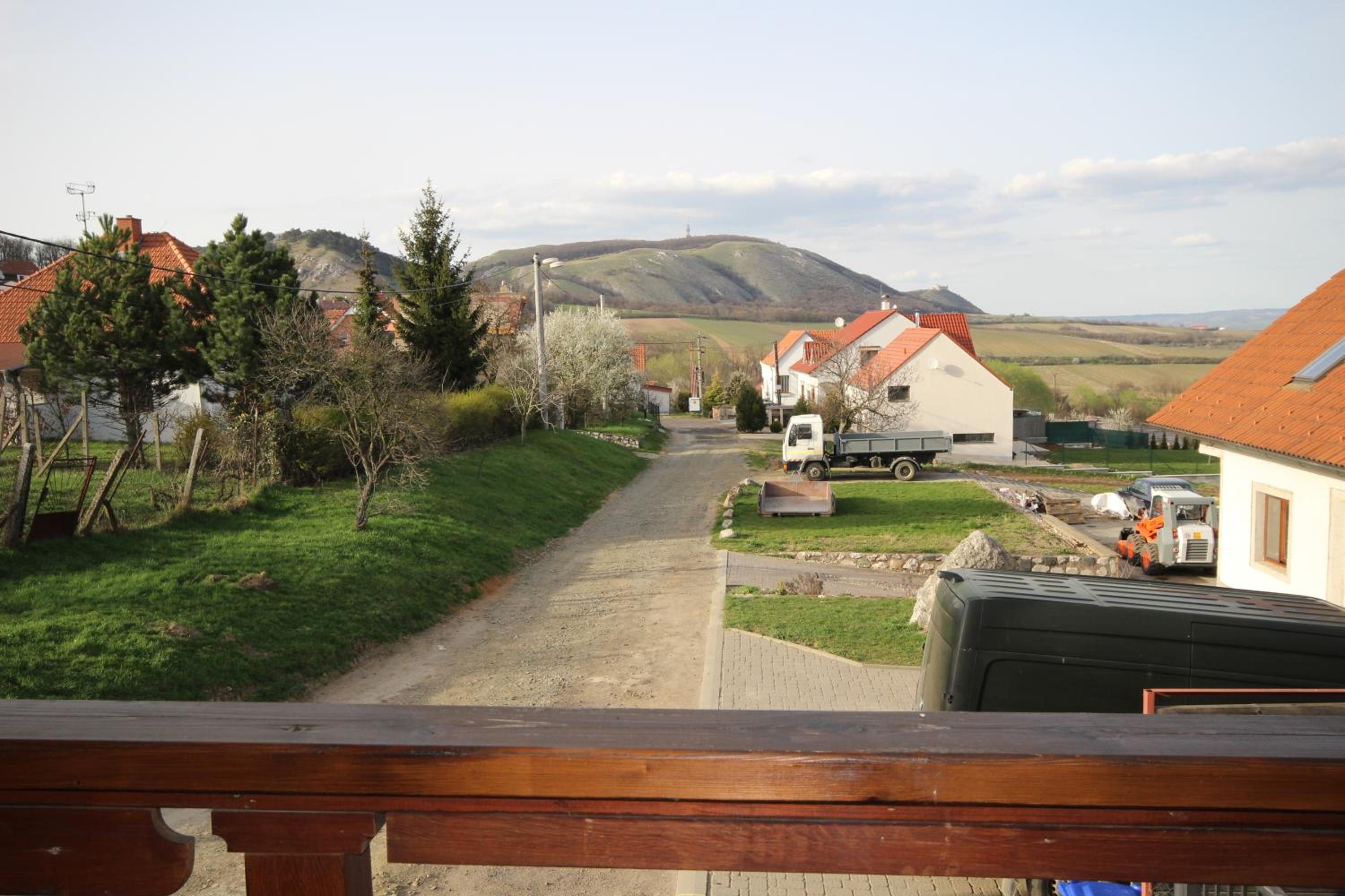 Apartment with Balcony photo 2