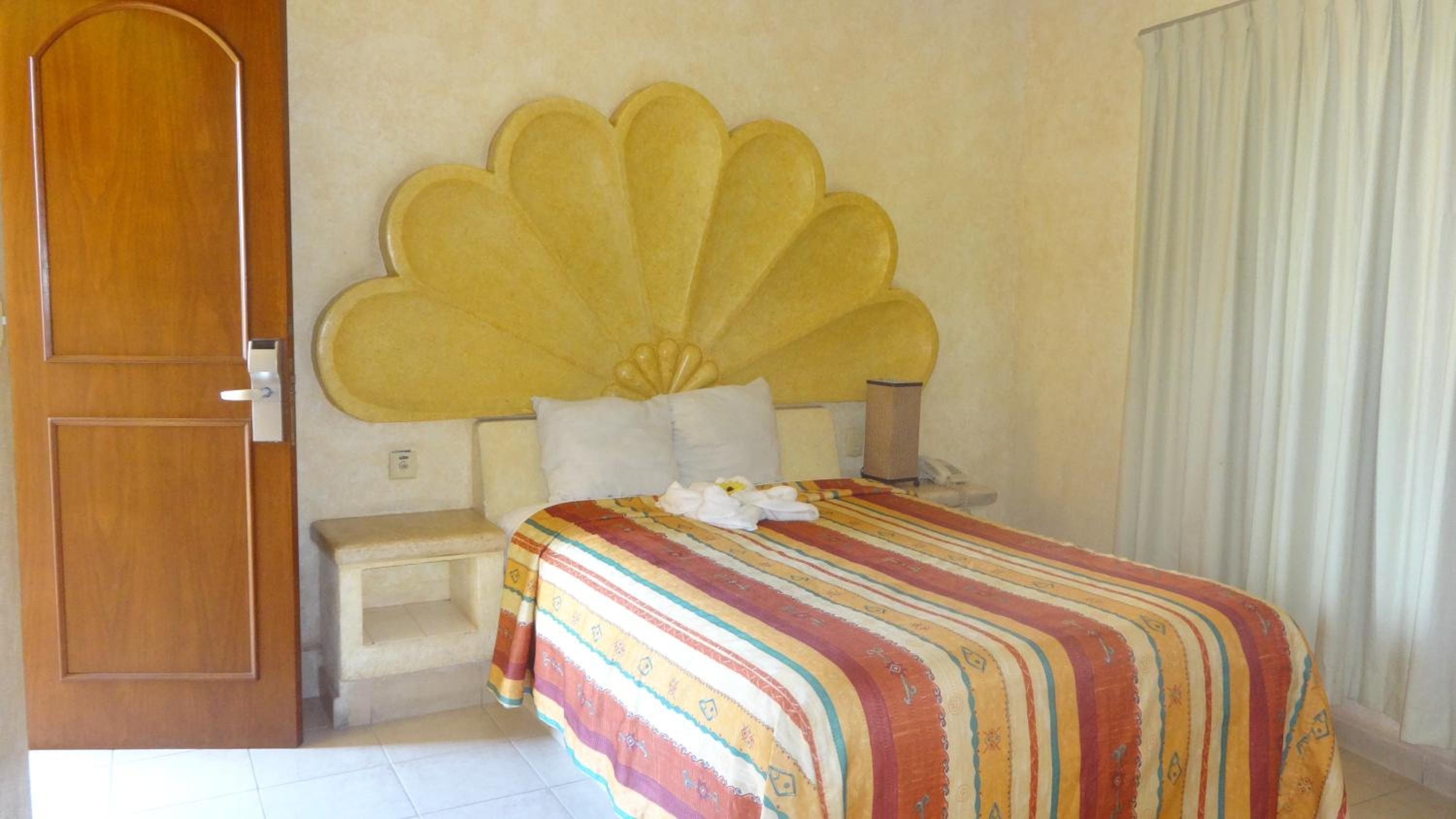 Double Room - Photo 5