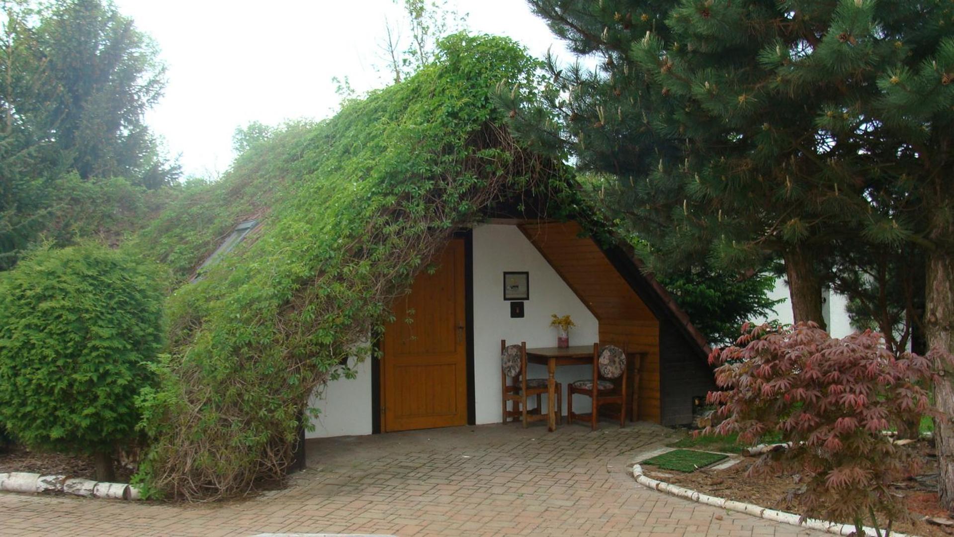 Cottage (4 Adults) photo 2