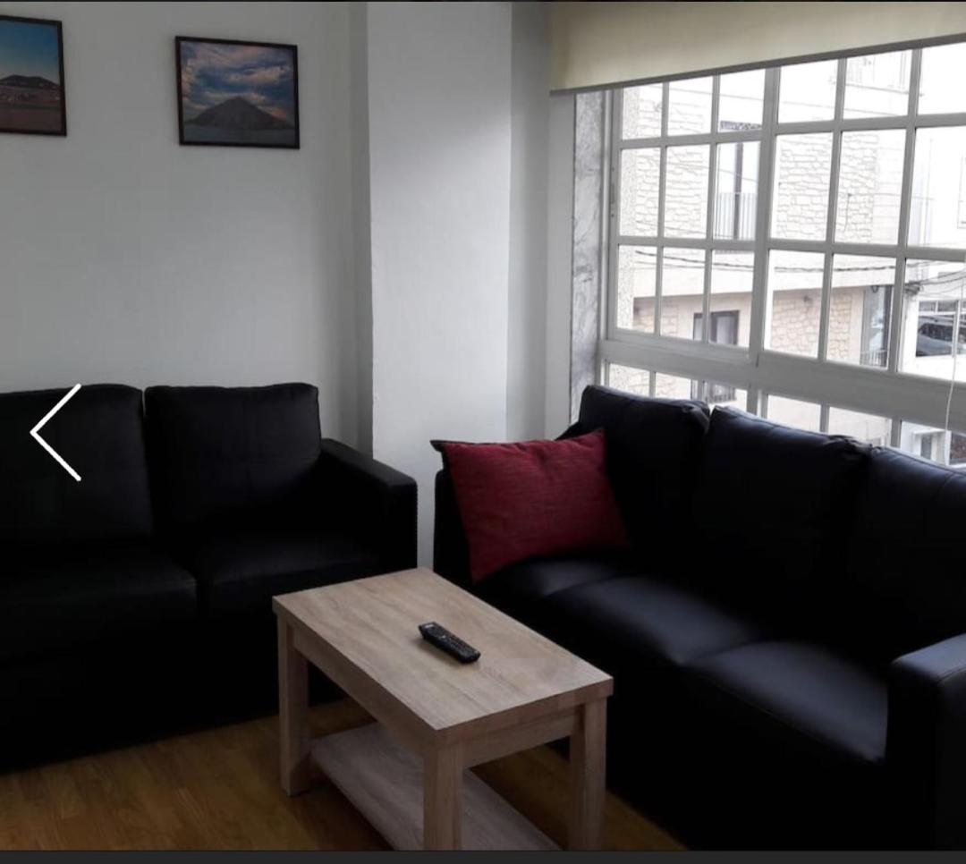 Three-Bedroom House - Photo 8