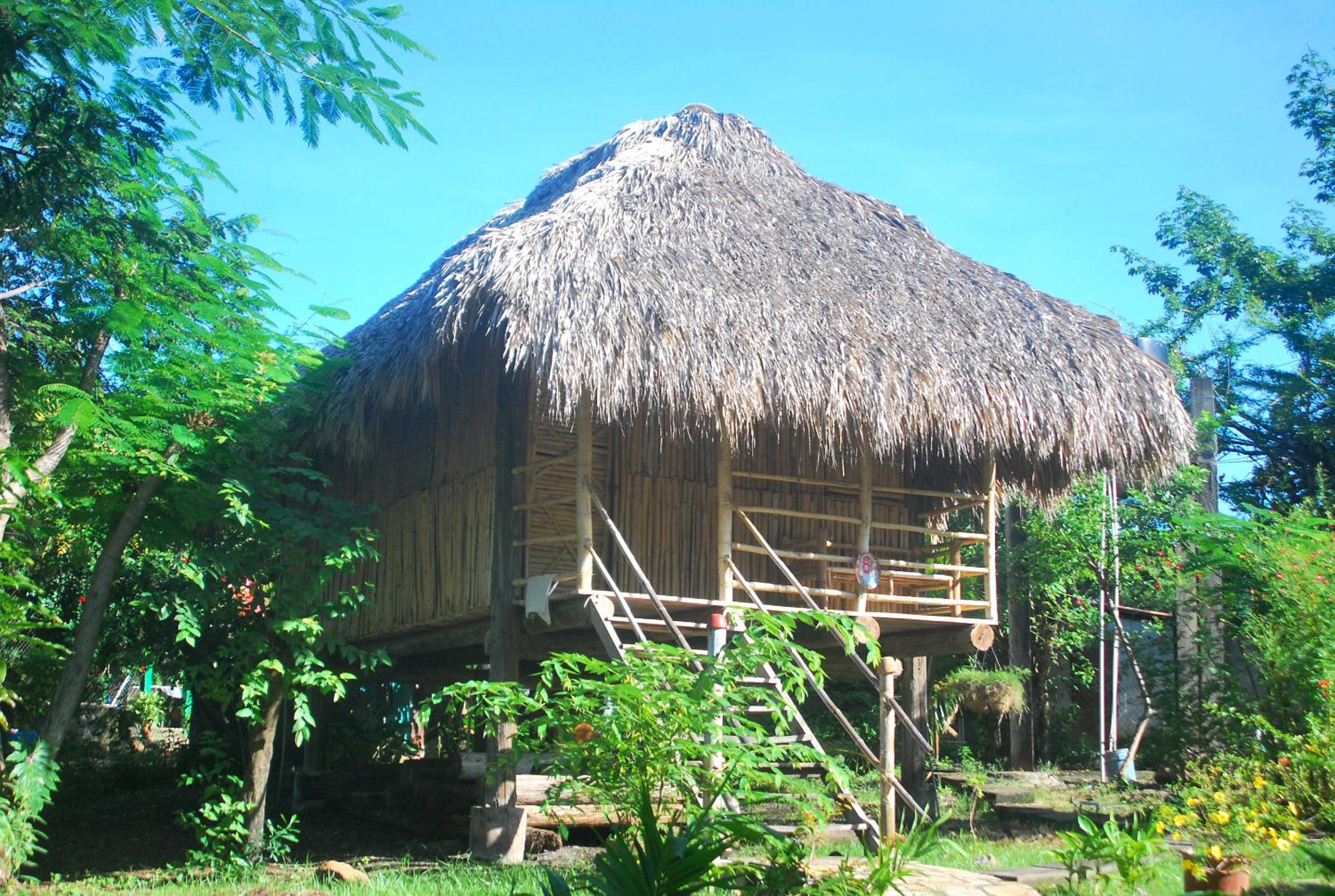 Bungalow with Patio