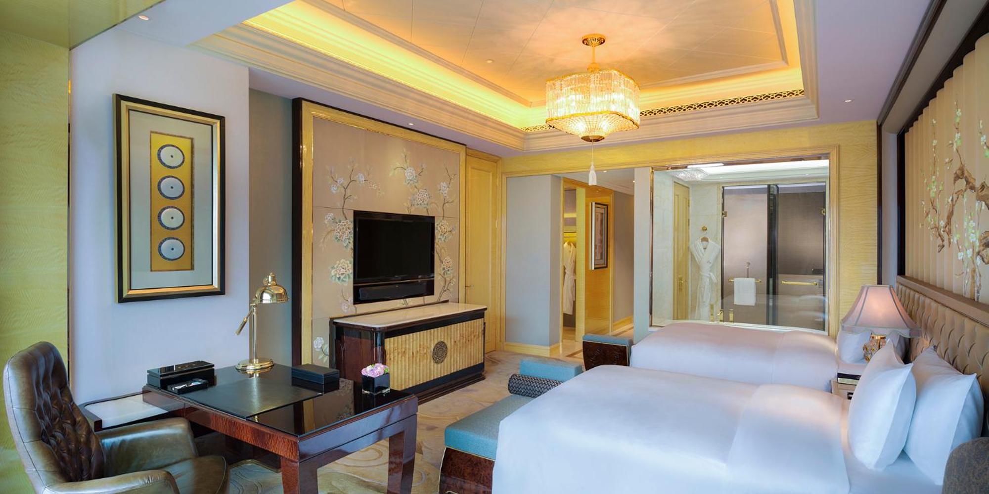Executive Twin Room with Lake View photo 2