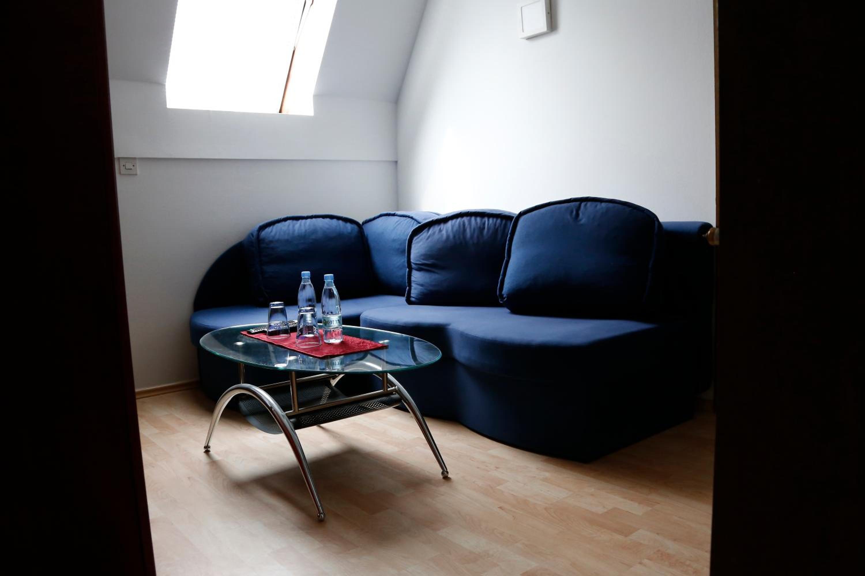 Family Room - Photo 1