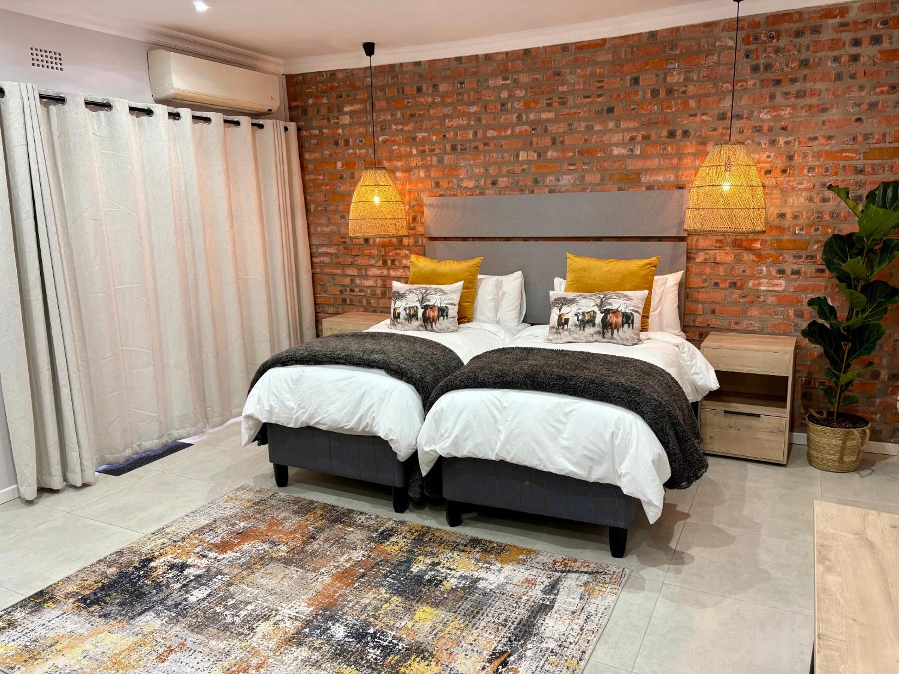 Comfort Twin Room
