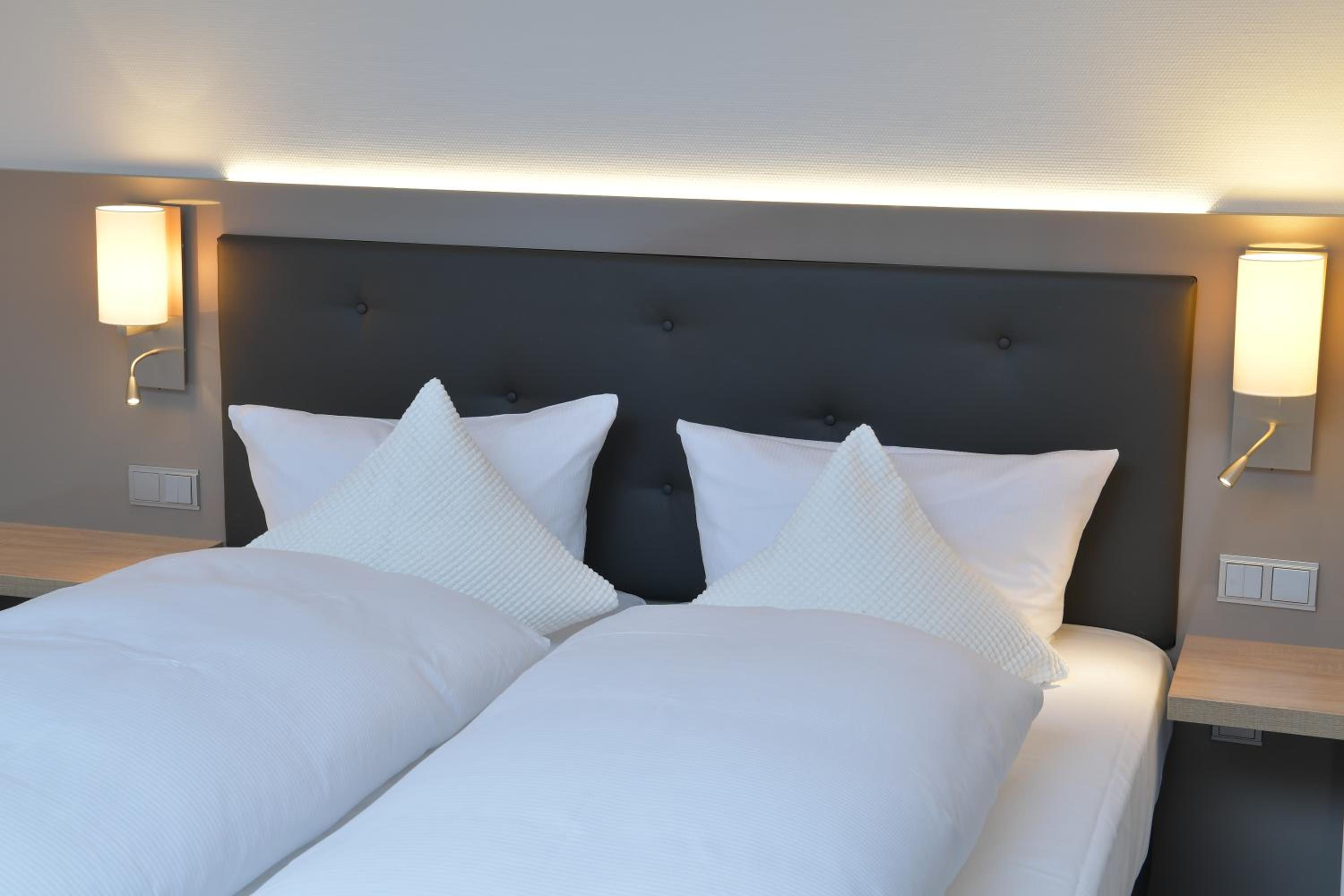Deluxe Double Room - Photo 4