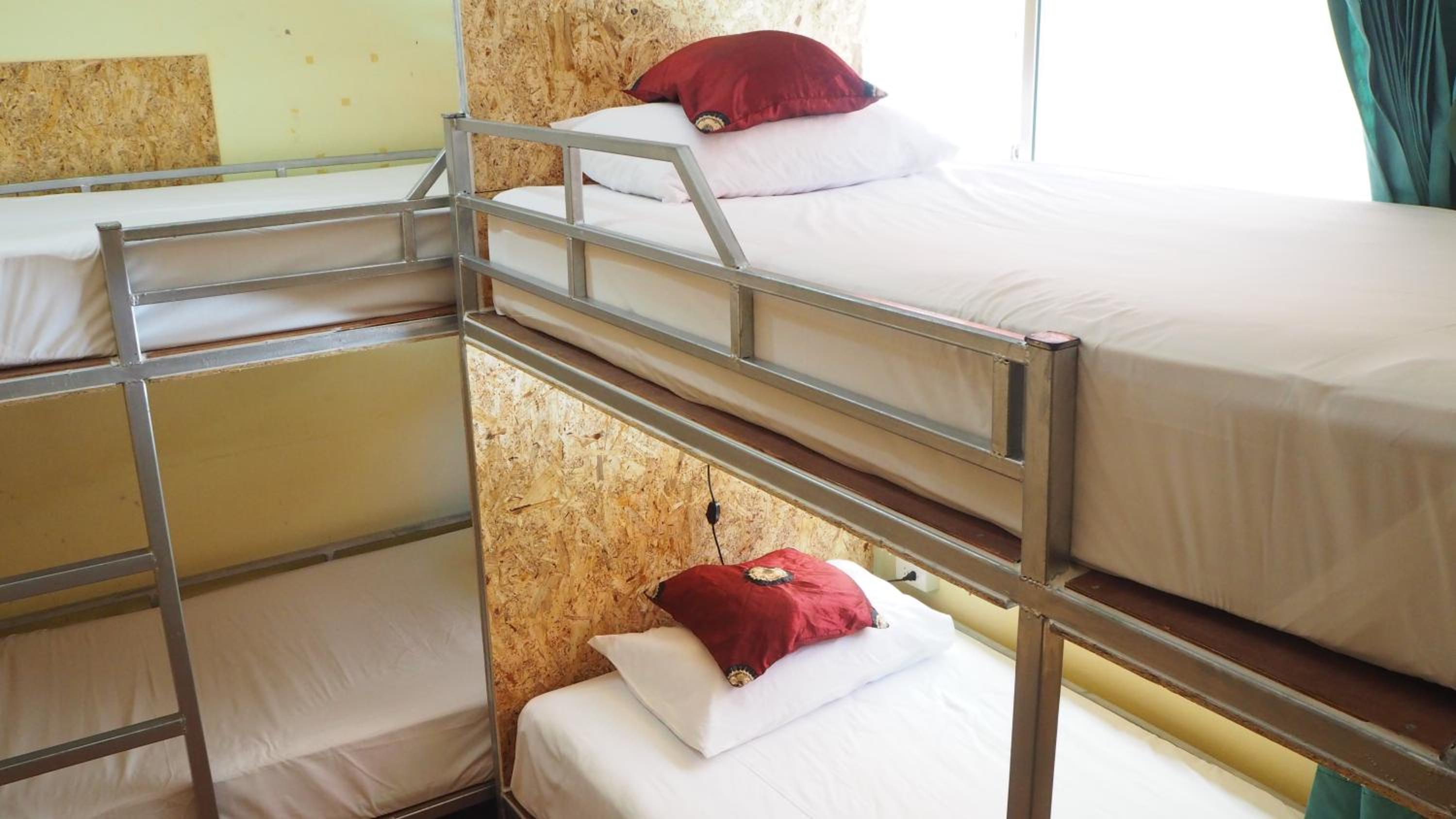 Bed In 4-Bed Mixed Dormitory Room