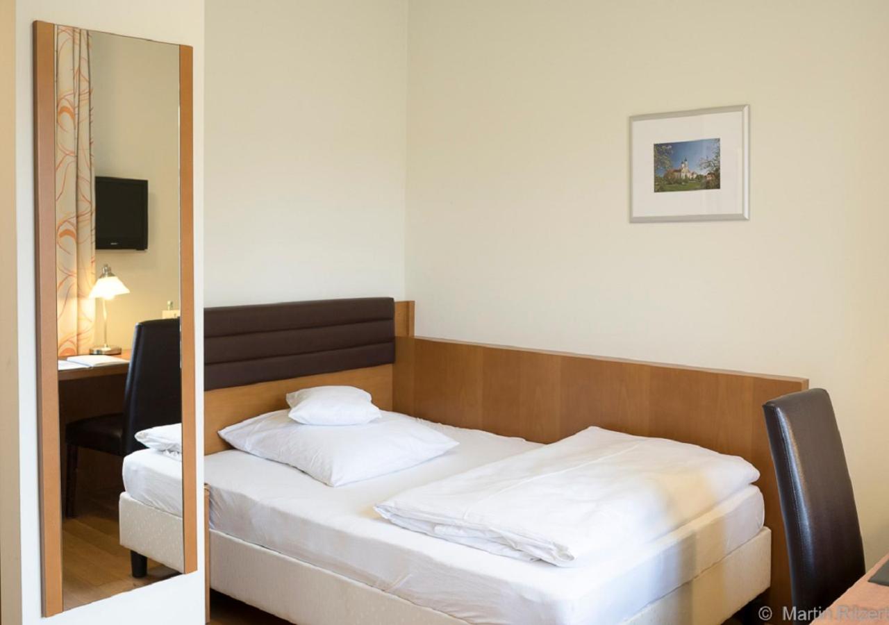 Single Room photo 3