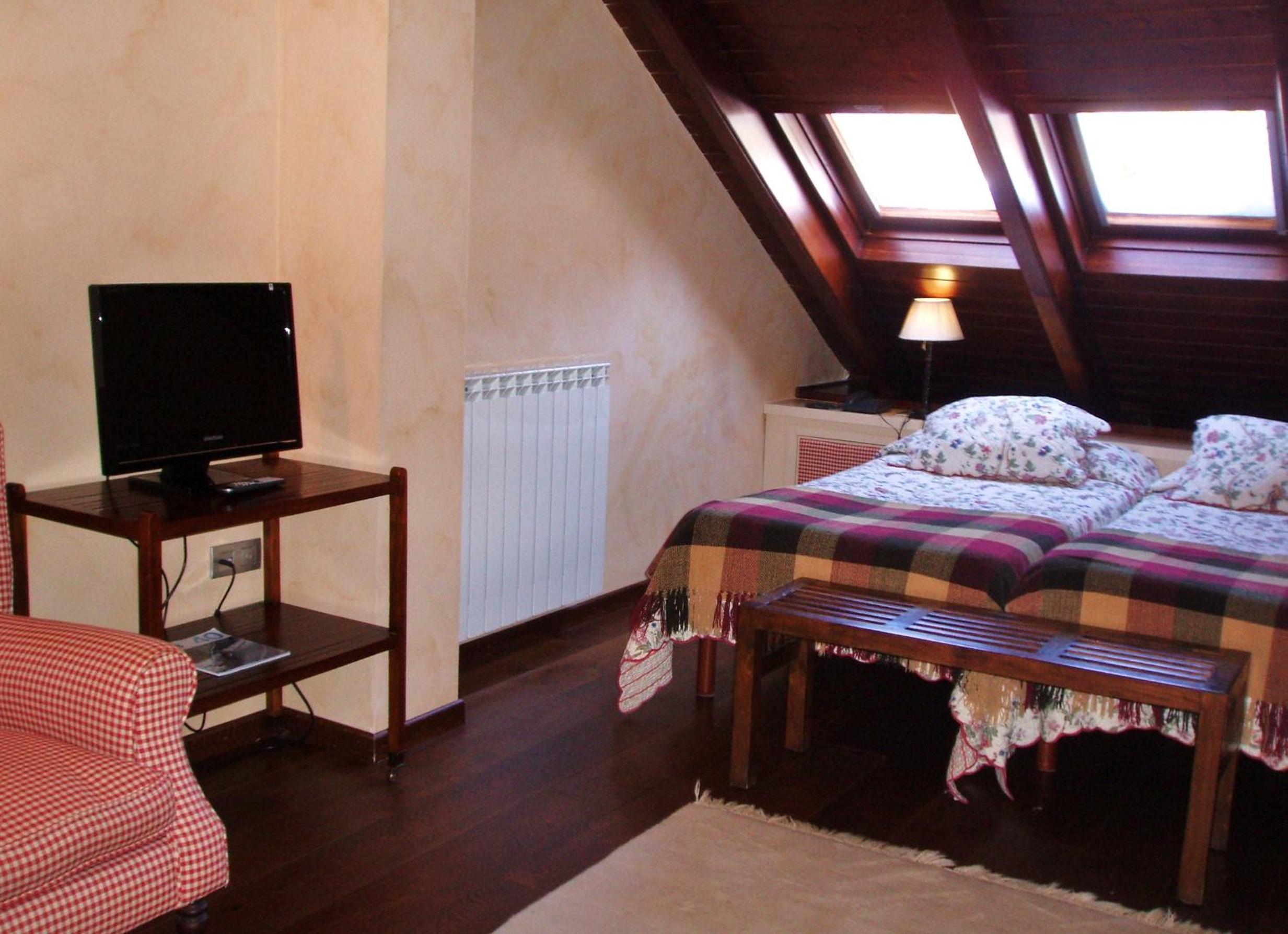 Double or Twin Room photo 2
