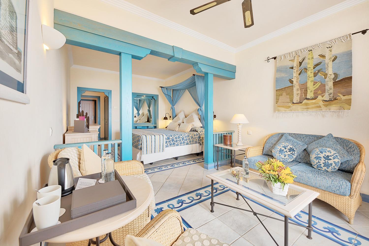 Habitación Doble de Lujo con Vista al Mar (Solo Adultos)