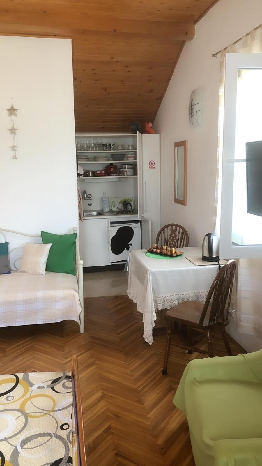 Studio Apartment with Sea View photo 2