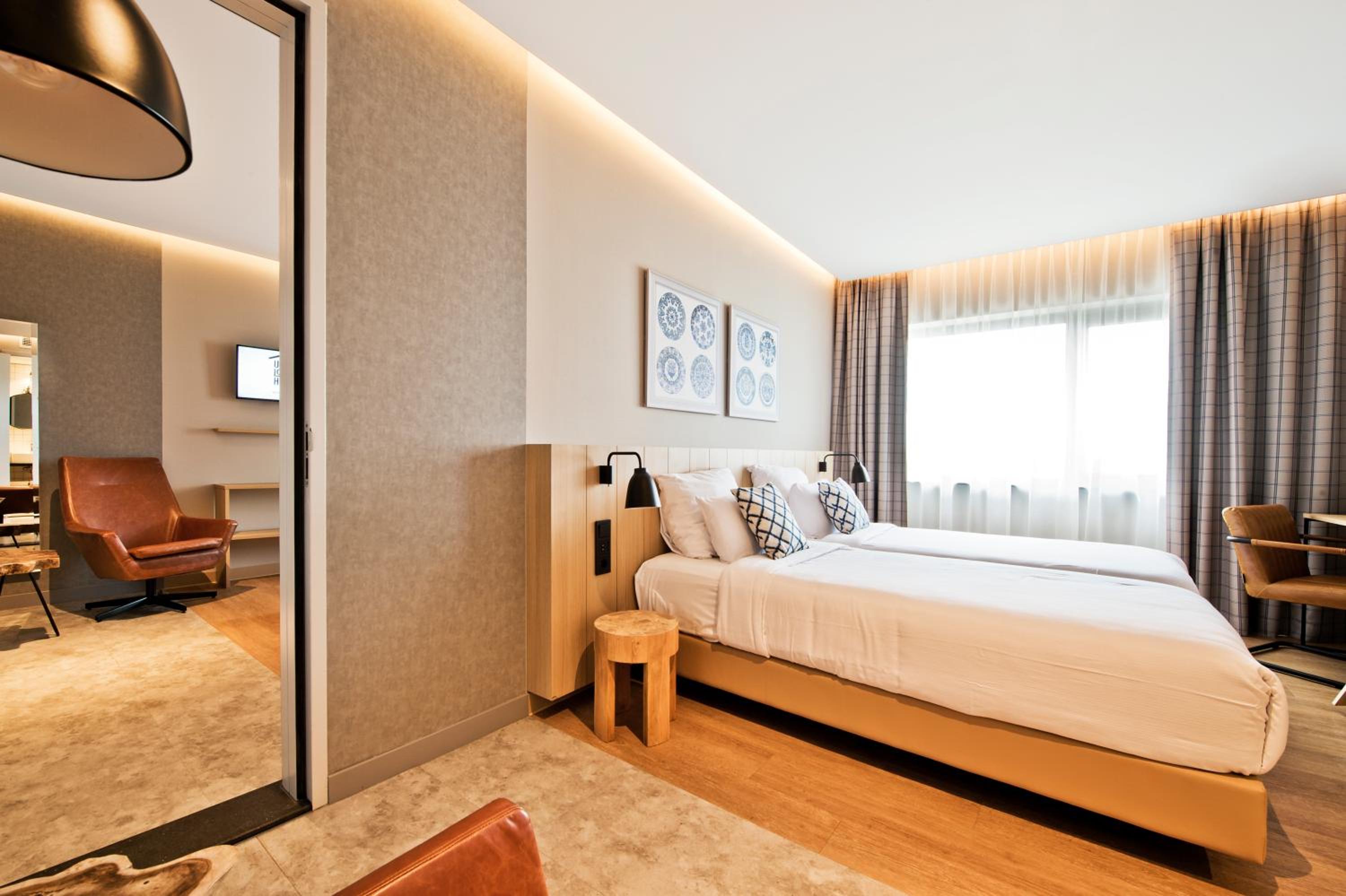 Two Connecting Basic Rooms