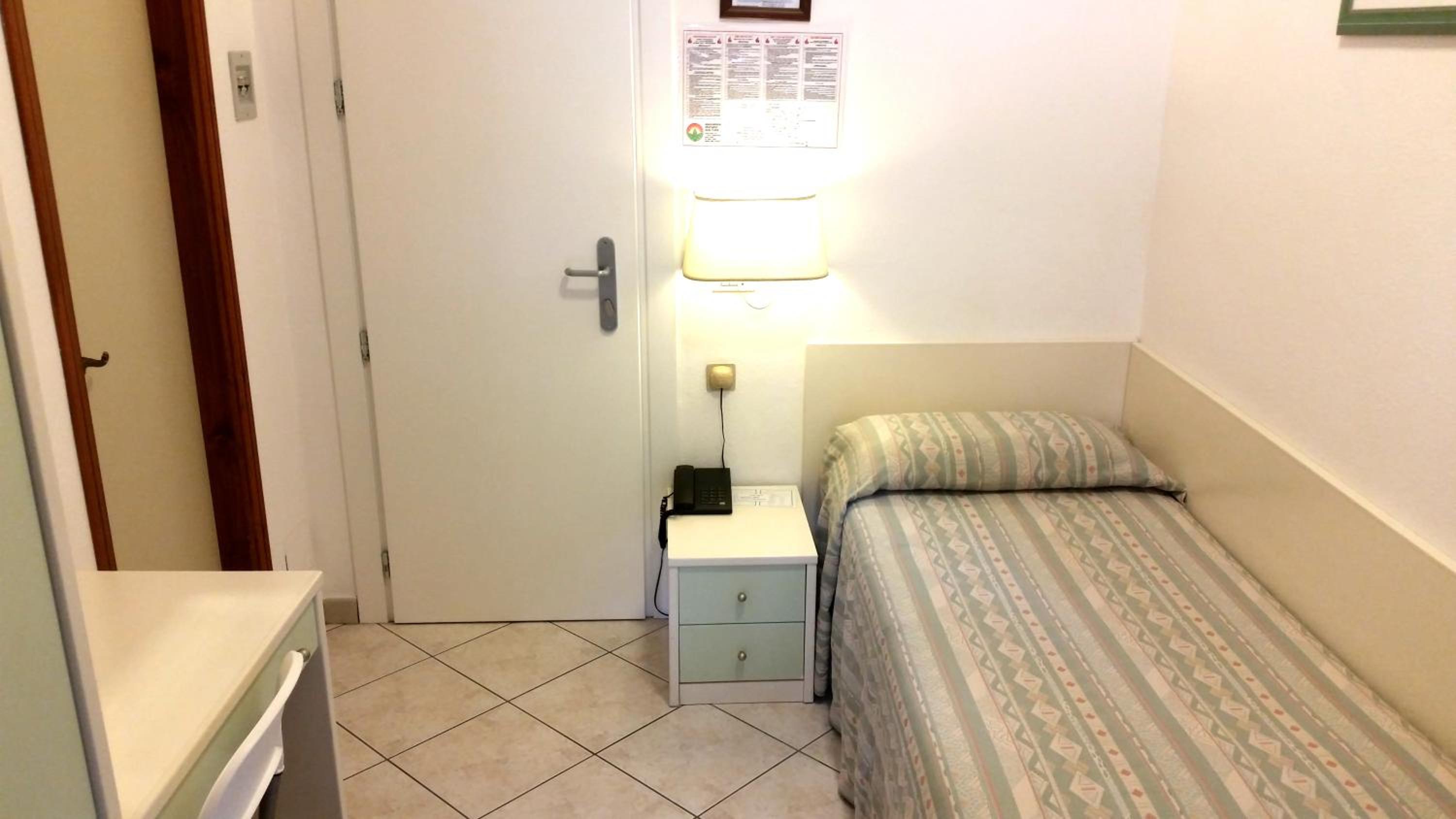 Standard Single Room