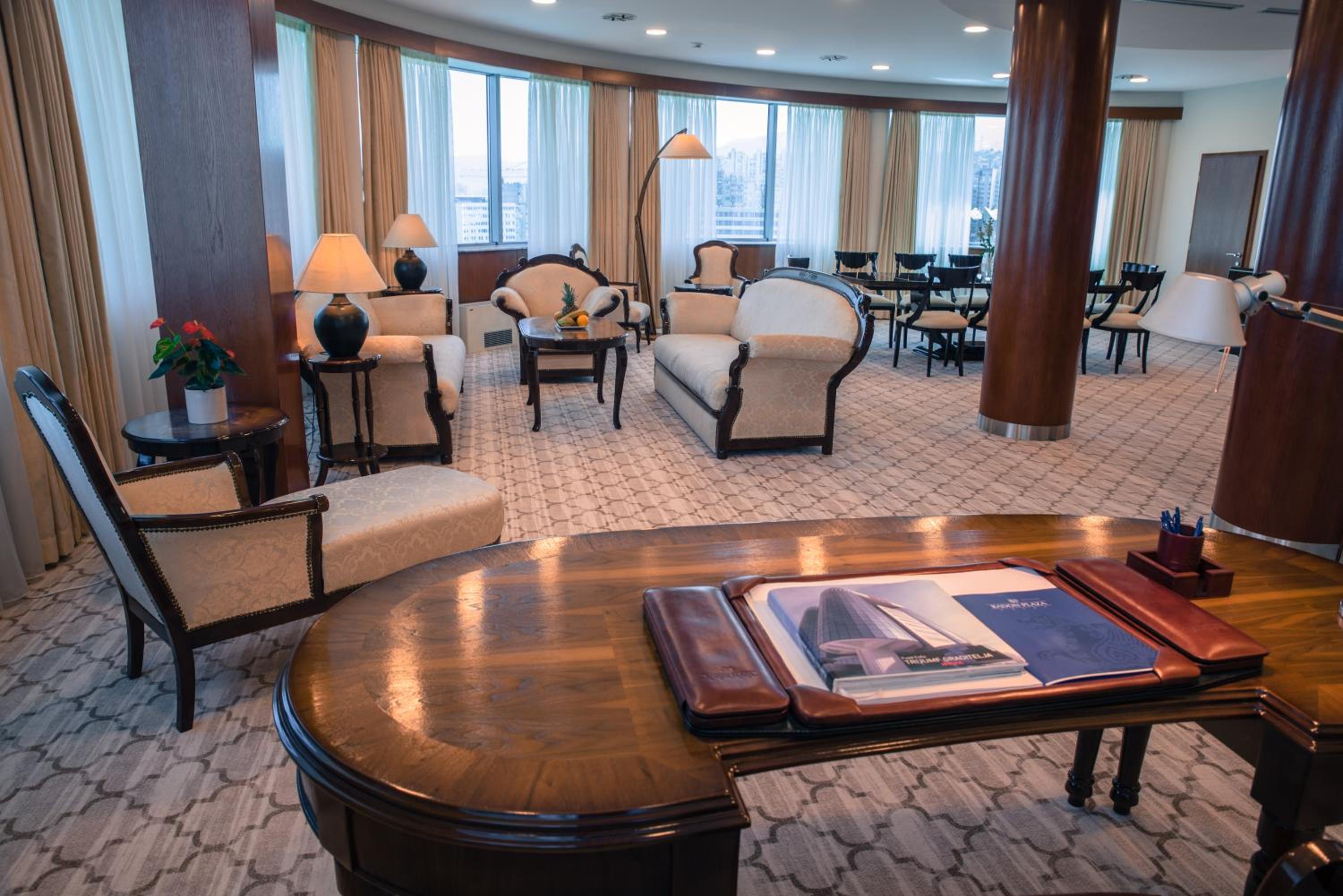 Presidential Suite photo 3