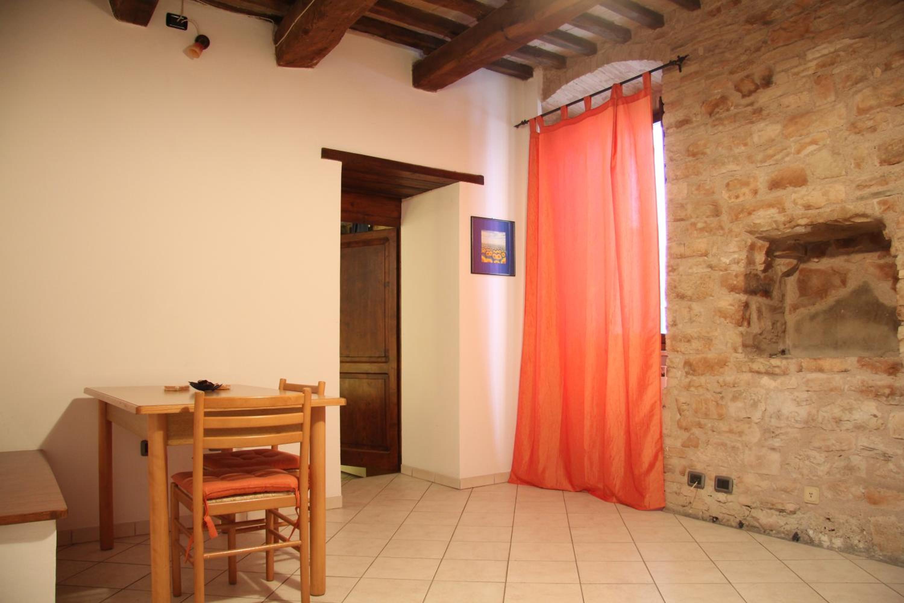 Twin Room With Private Bathroom photo 3