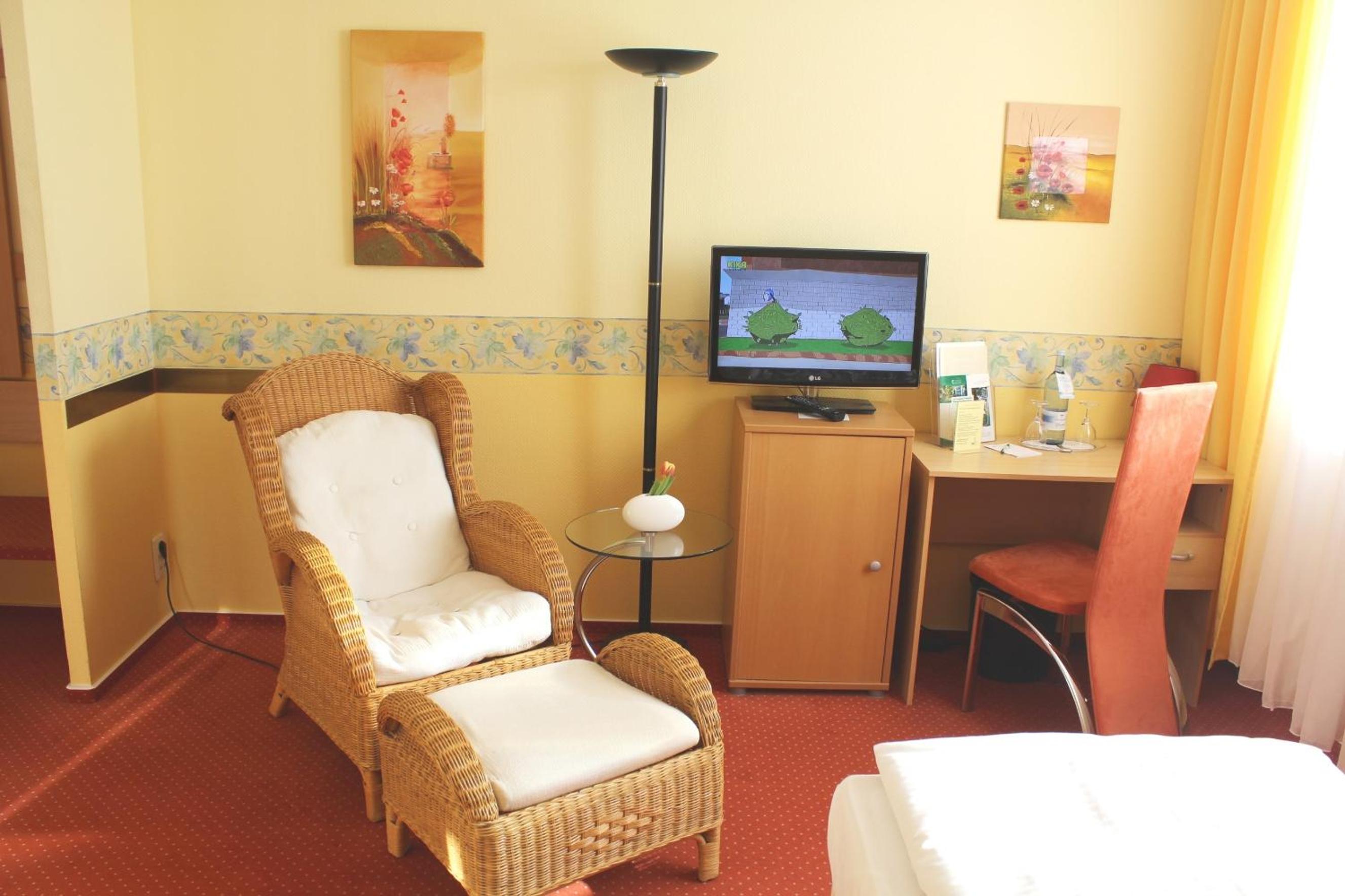 Single Room photo 3