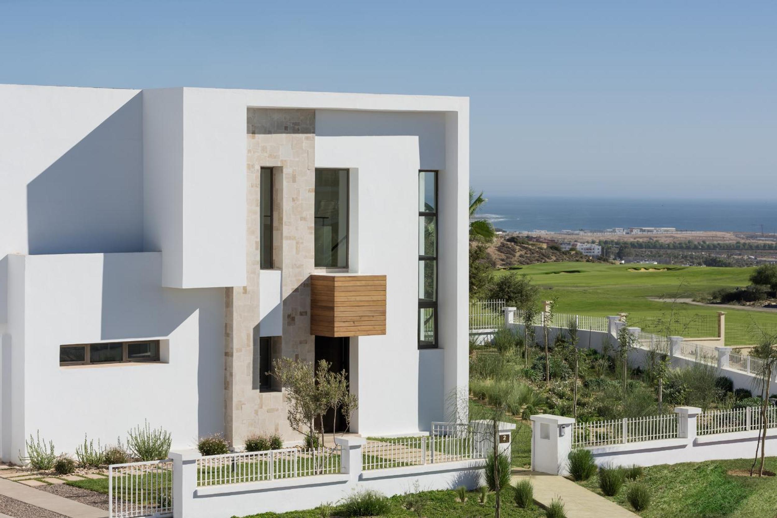 Villa with Private Pool and Golf View thumbnail 6