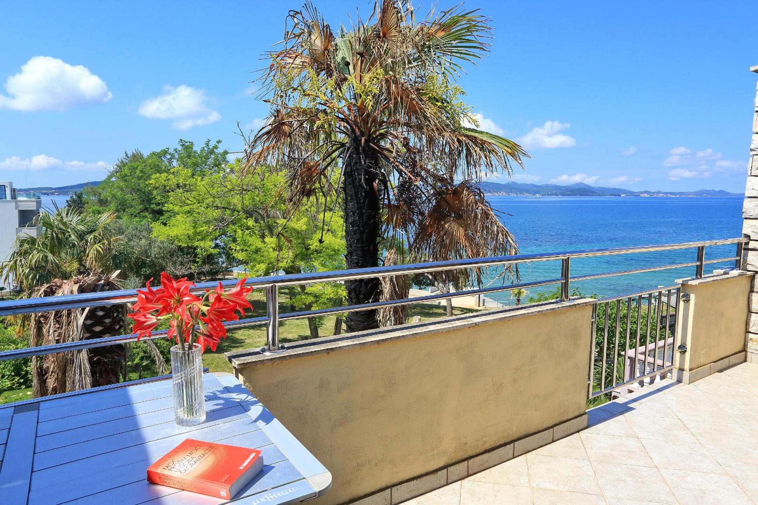 Studio with Sea View (3 Adults) photo 3