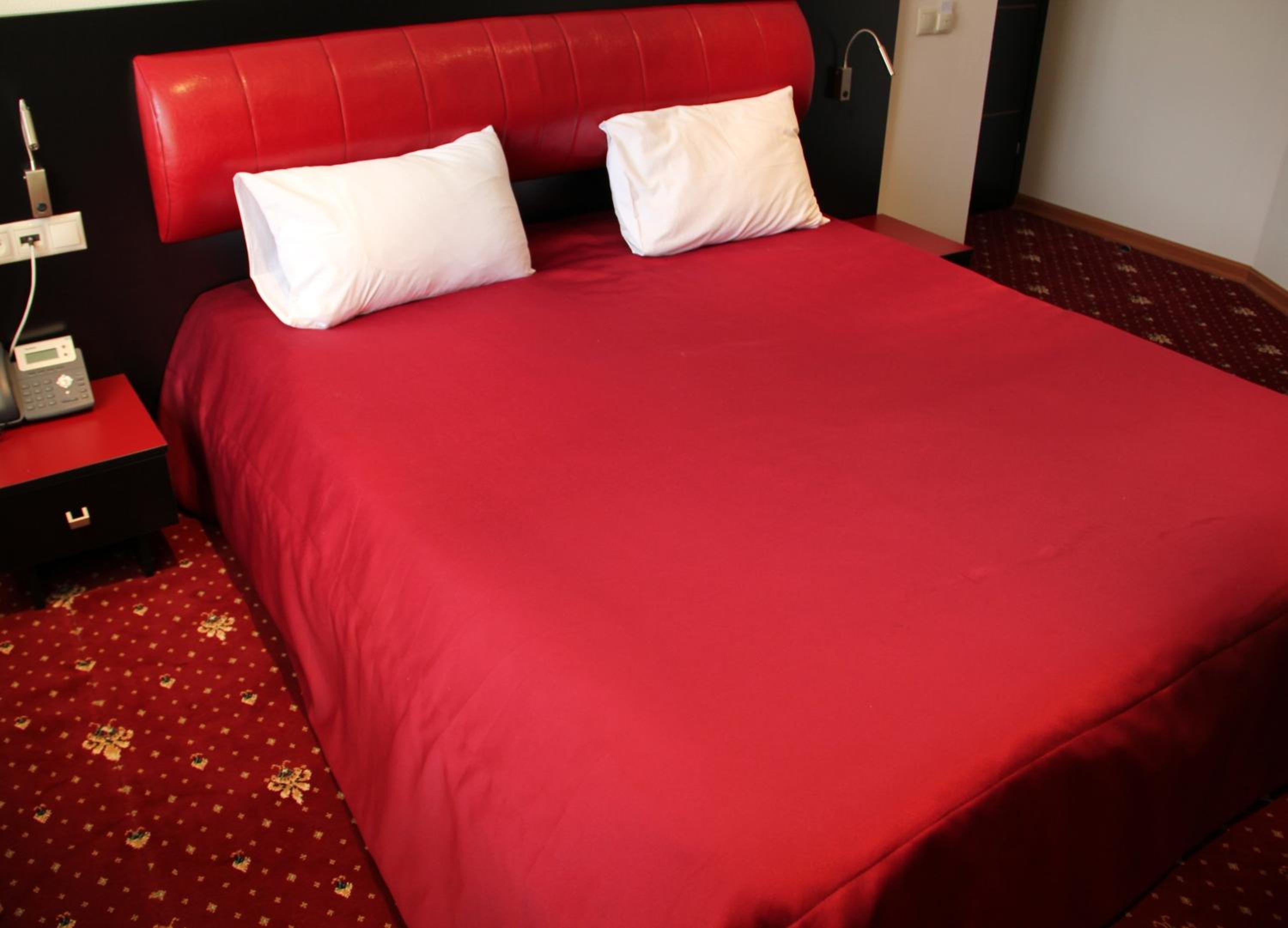 Economy Double Room - Photo 6