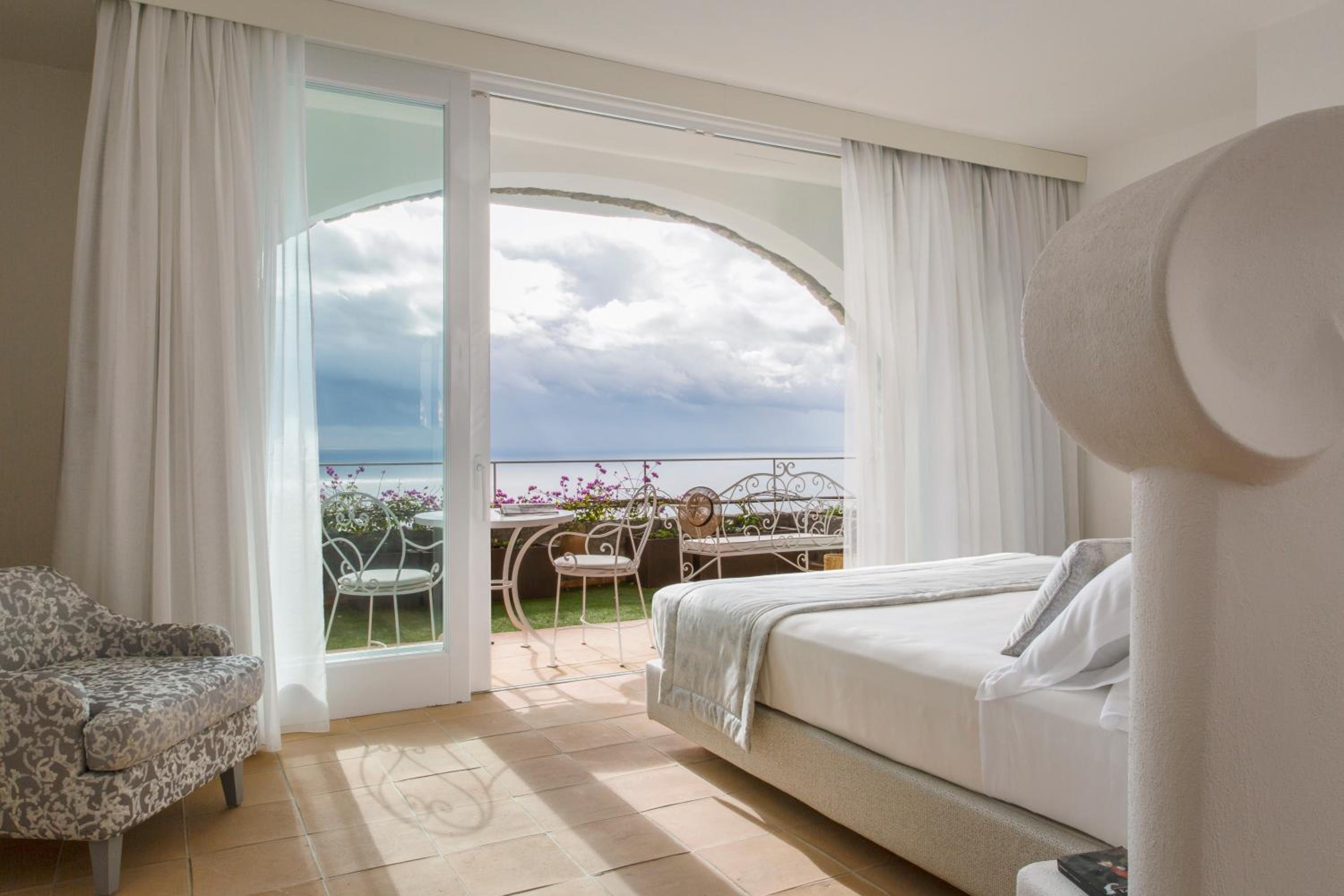 Premium Double Room with Terrace Sea View
