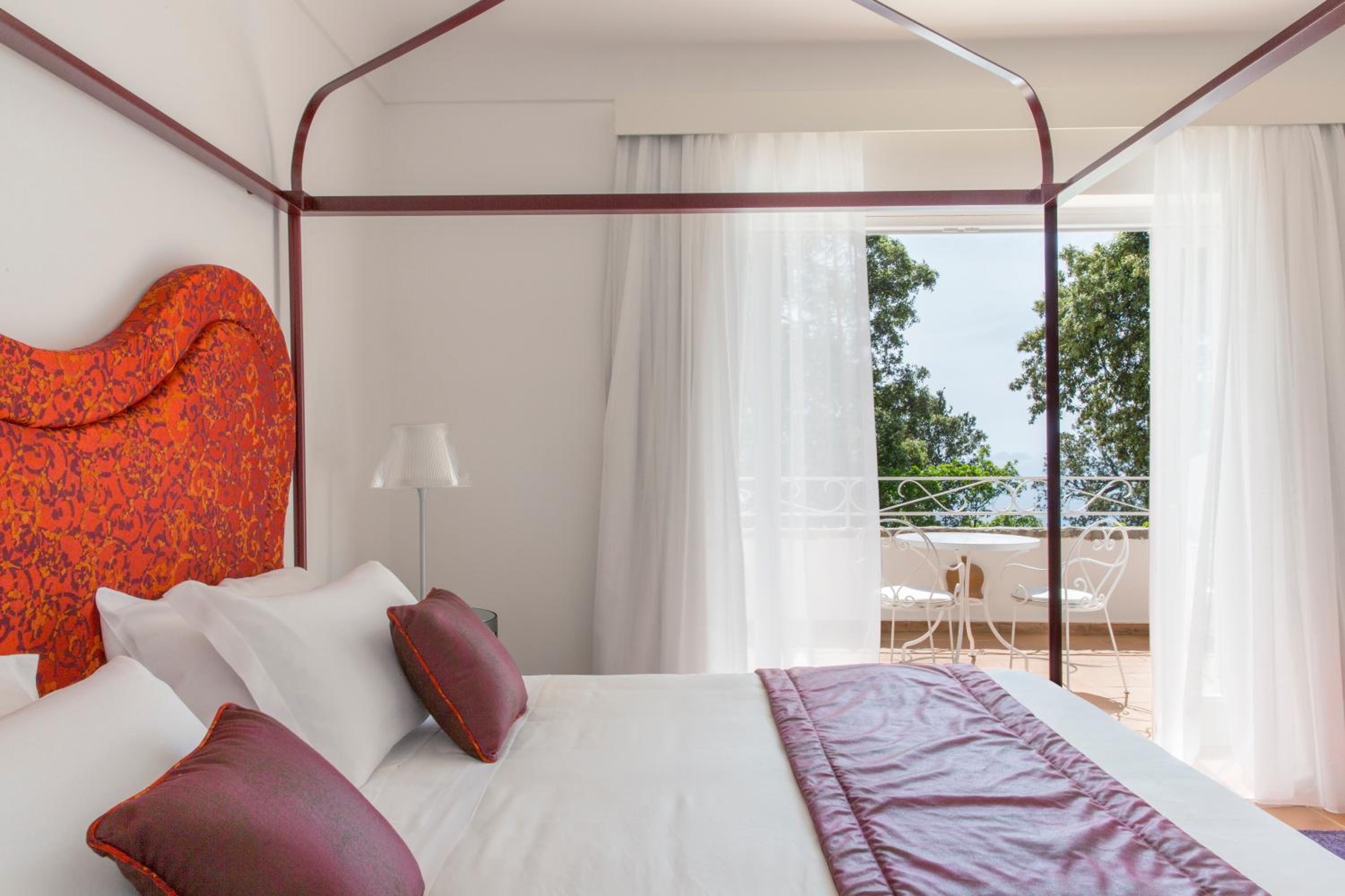 Deluxe Double Room with Terrace Sea View