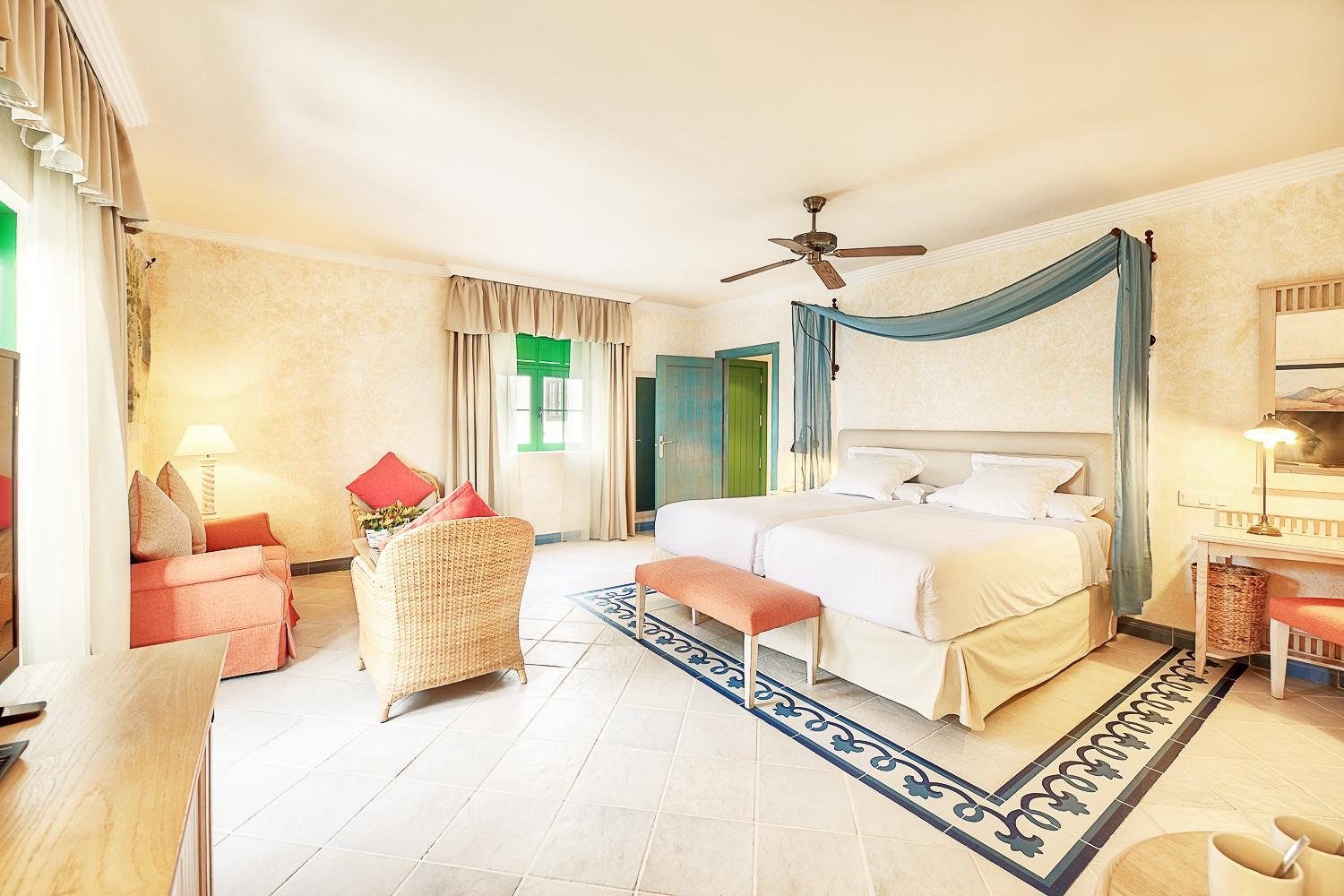 Junior Suite (2 Adults + 2 Children) photo 3