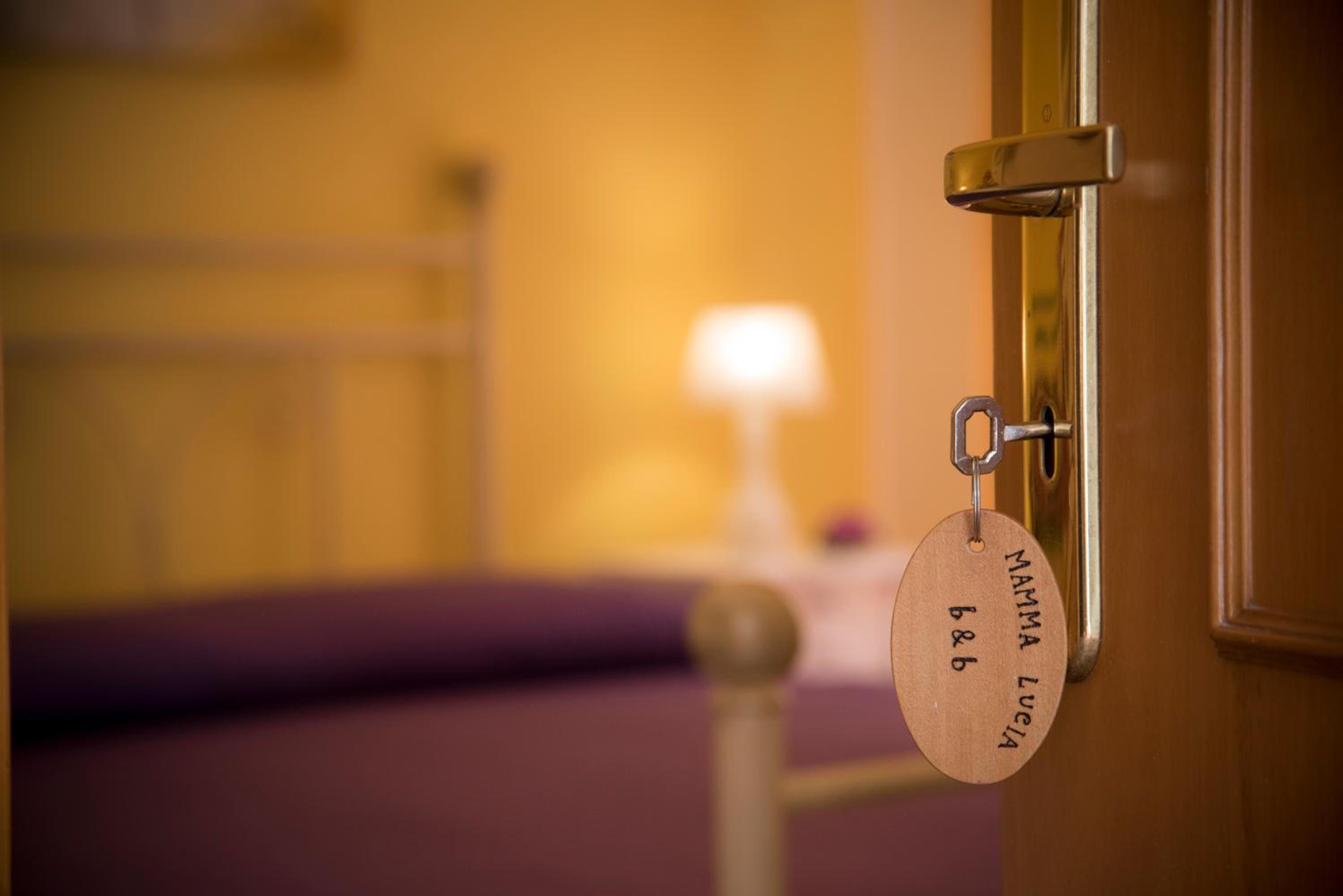Double Room with Internal Private Bathroom - Photo 1