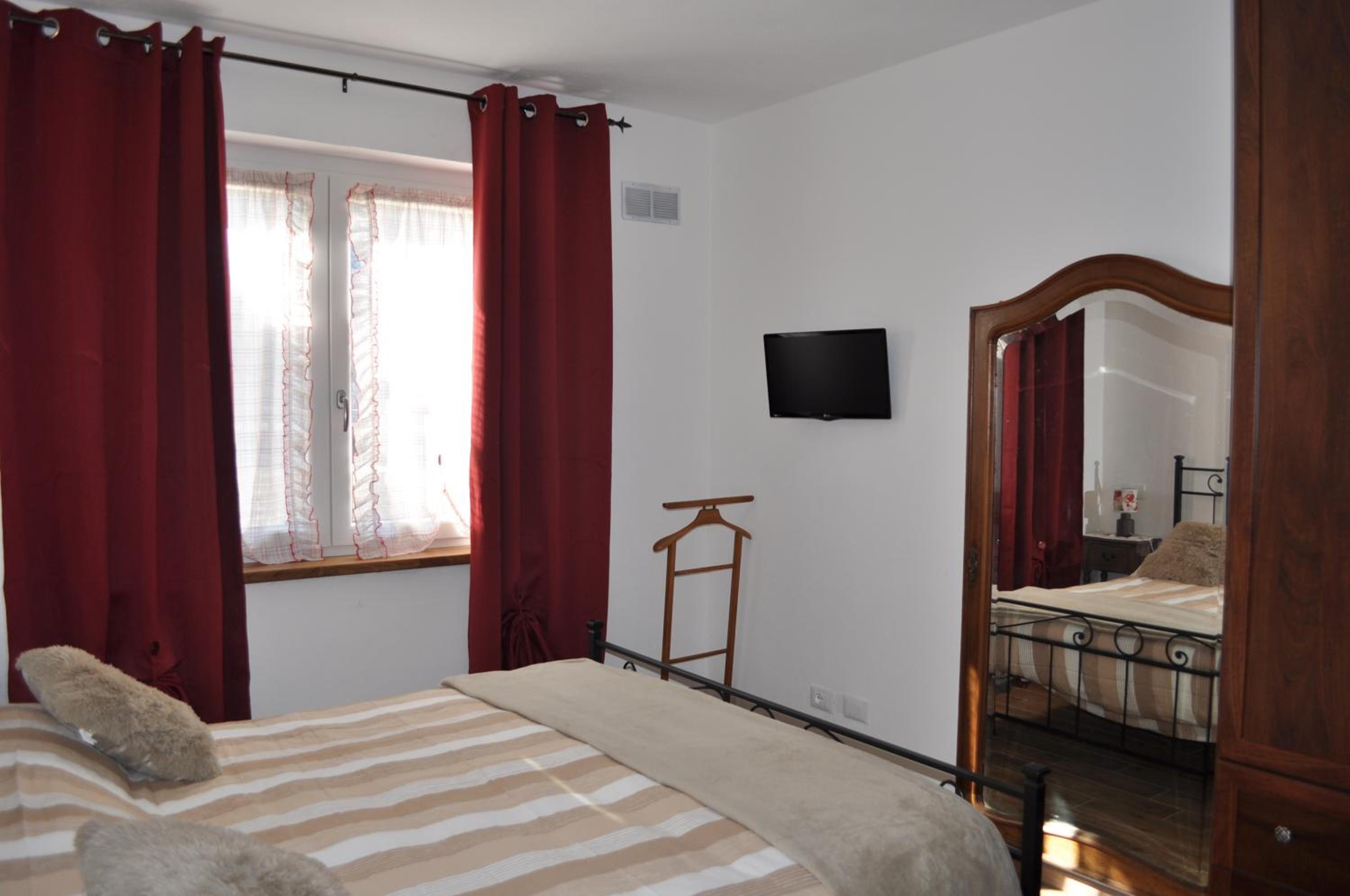 Triple Room - Photo 2