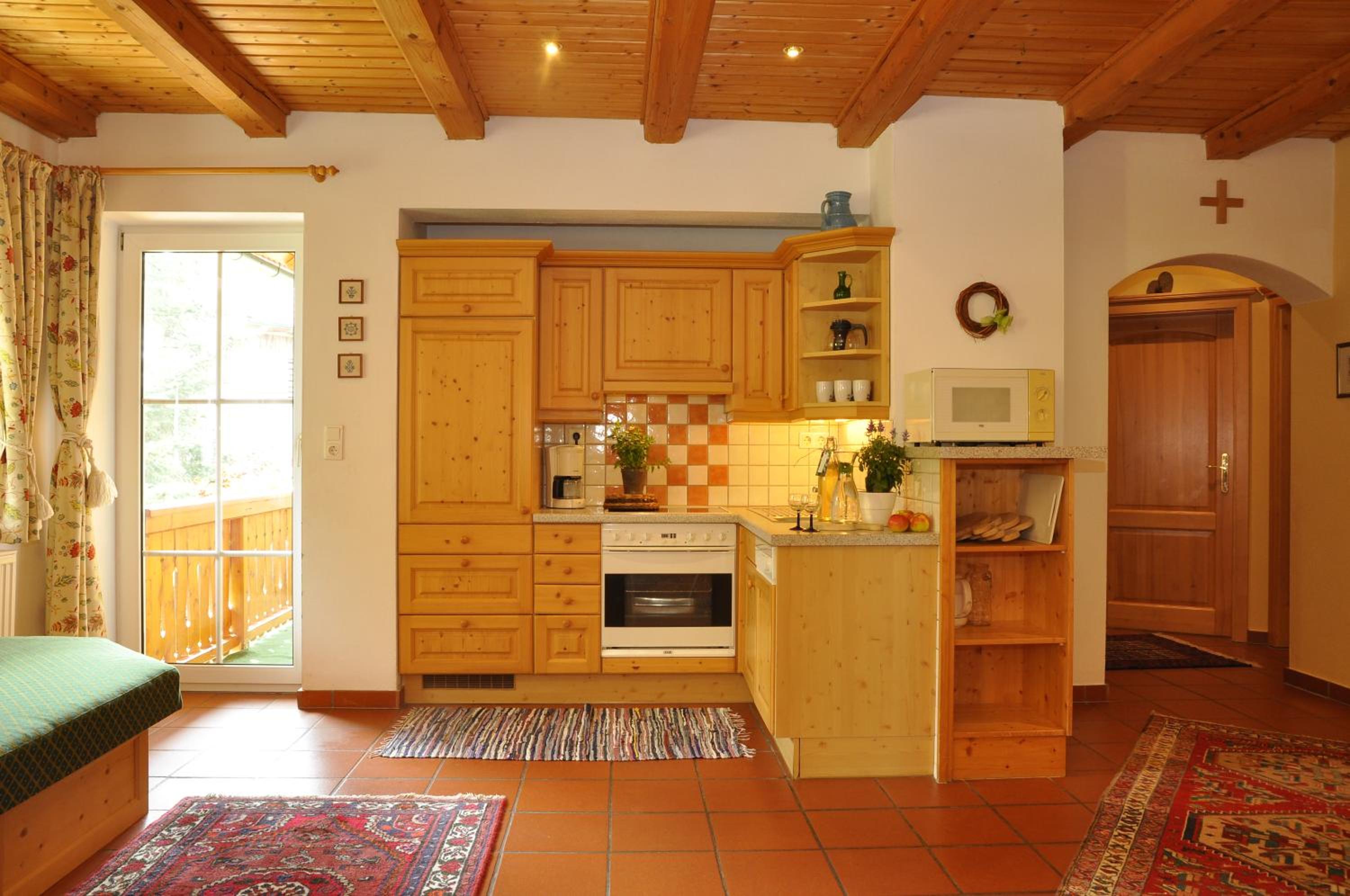 Apartment With Mountain View photo 3