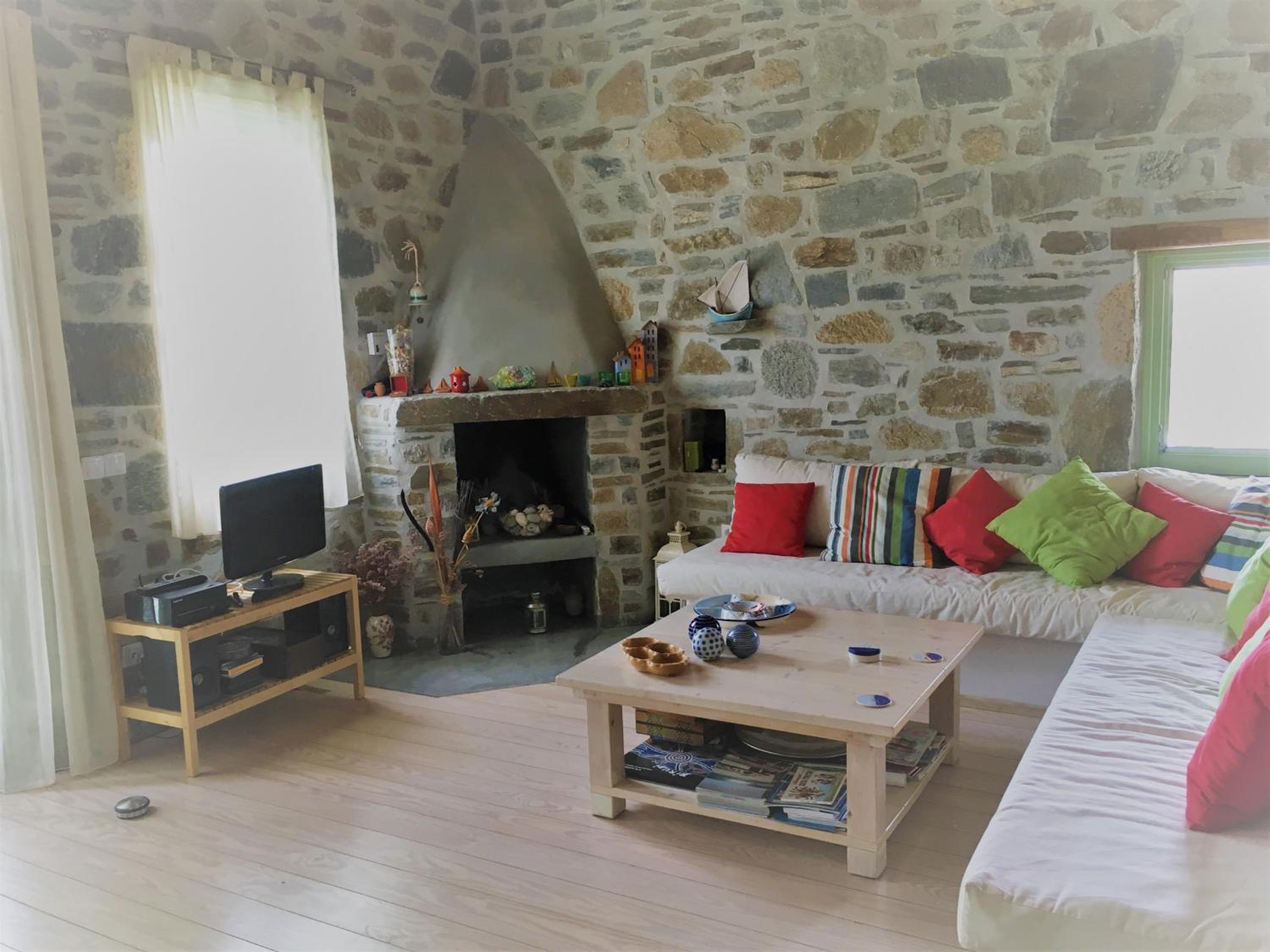 Three-Bedroom House photo 1