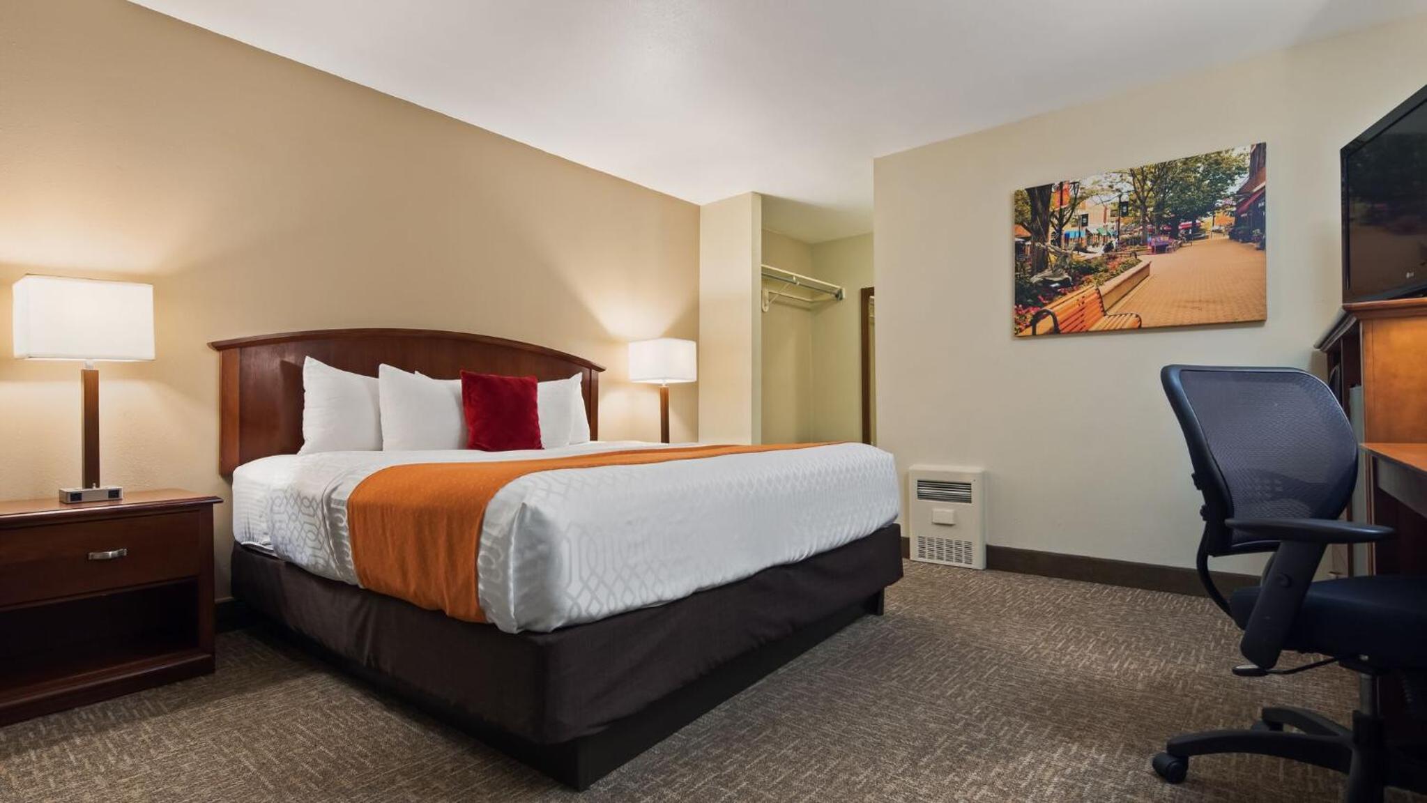 King Room - Exterior Access/Non-Smoking - Photo 4