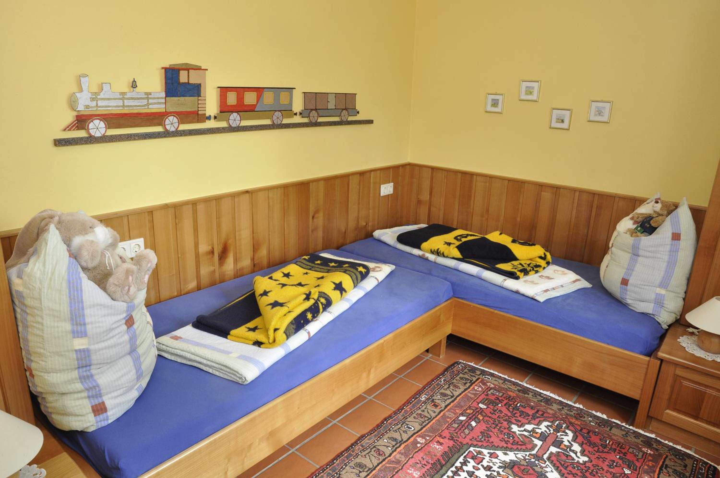Apartment With Terrace photo 3