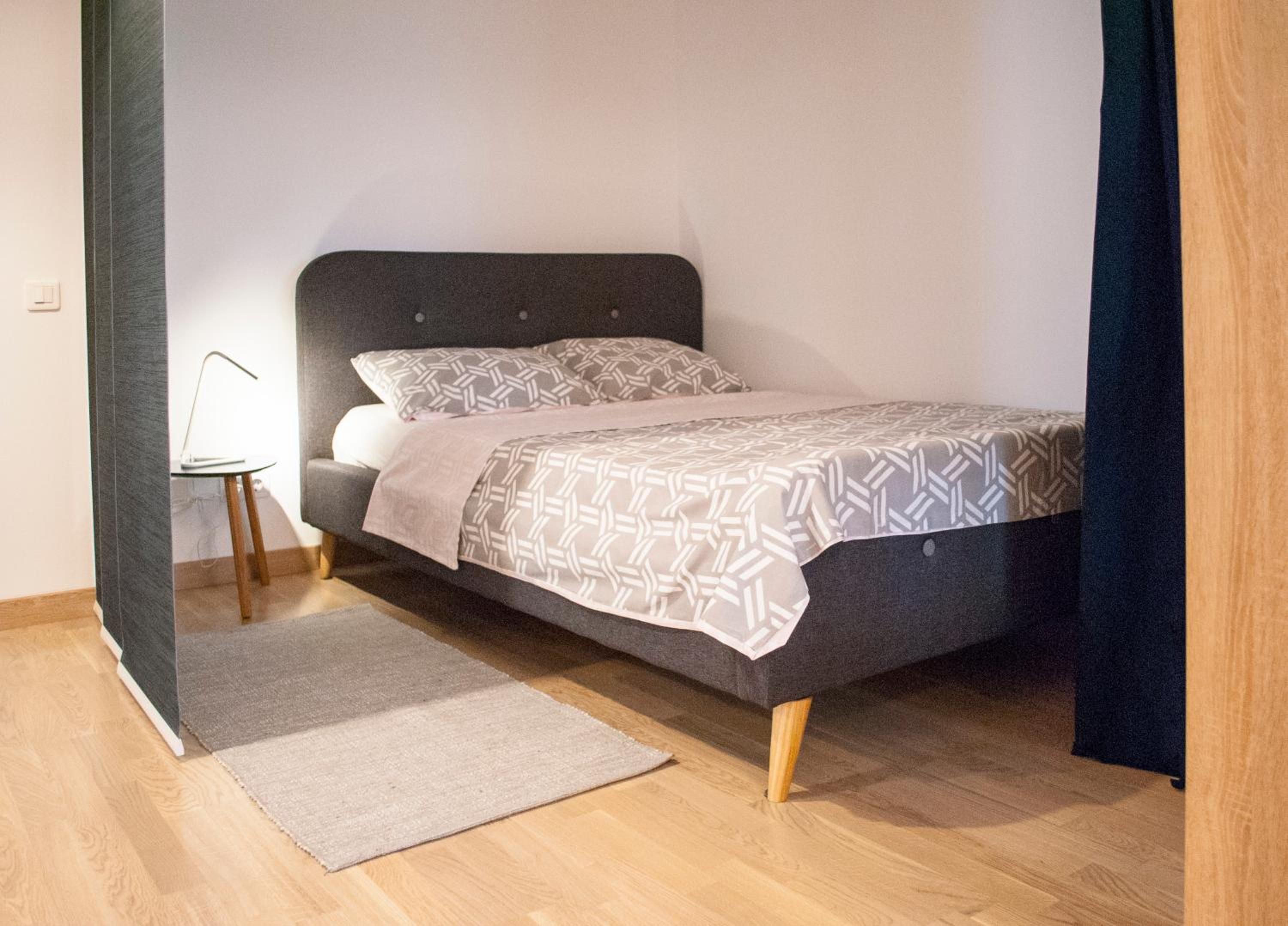 Studio Apartment - Photo 6